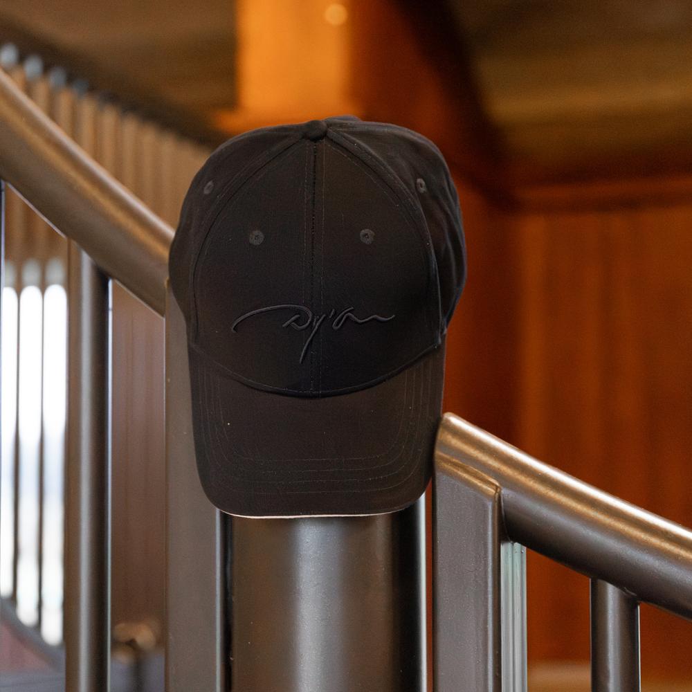 Dy'on Cap