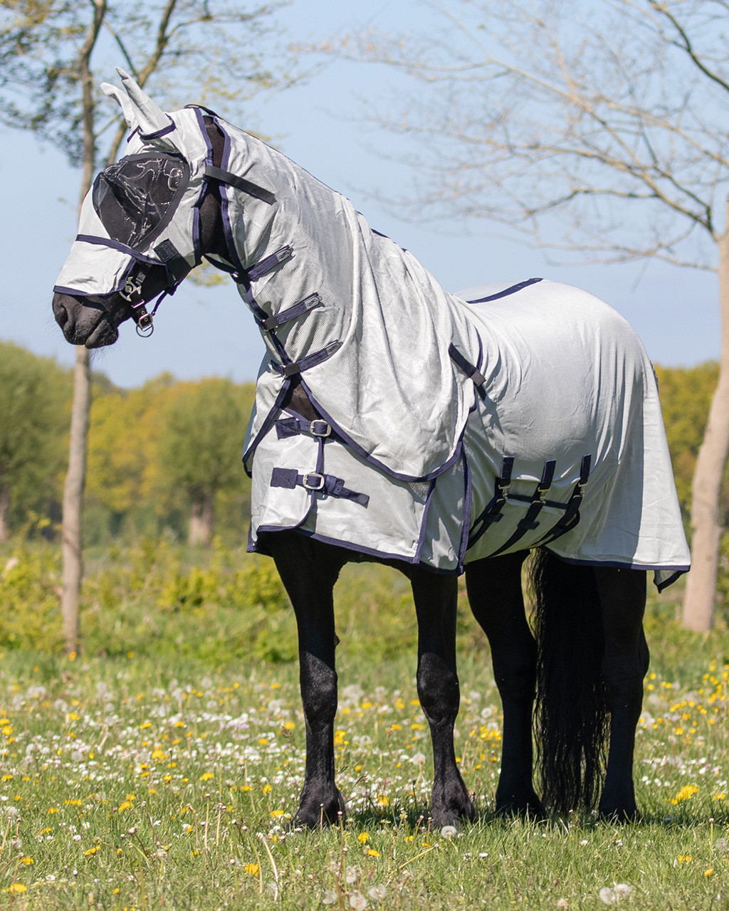 Fly rug with neck and bonnet Big neck