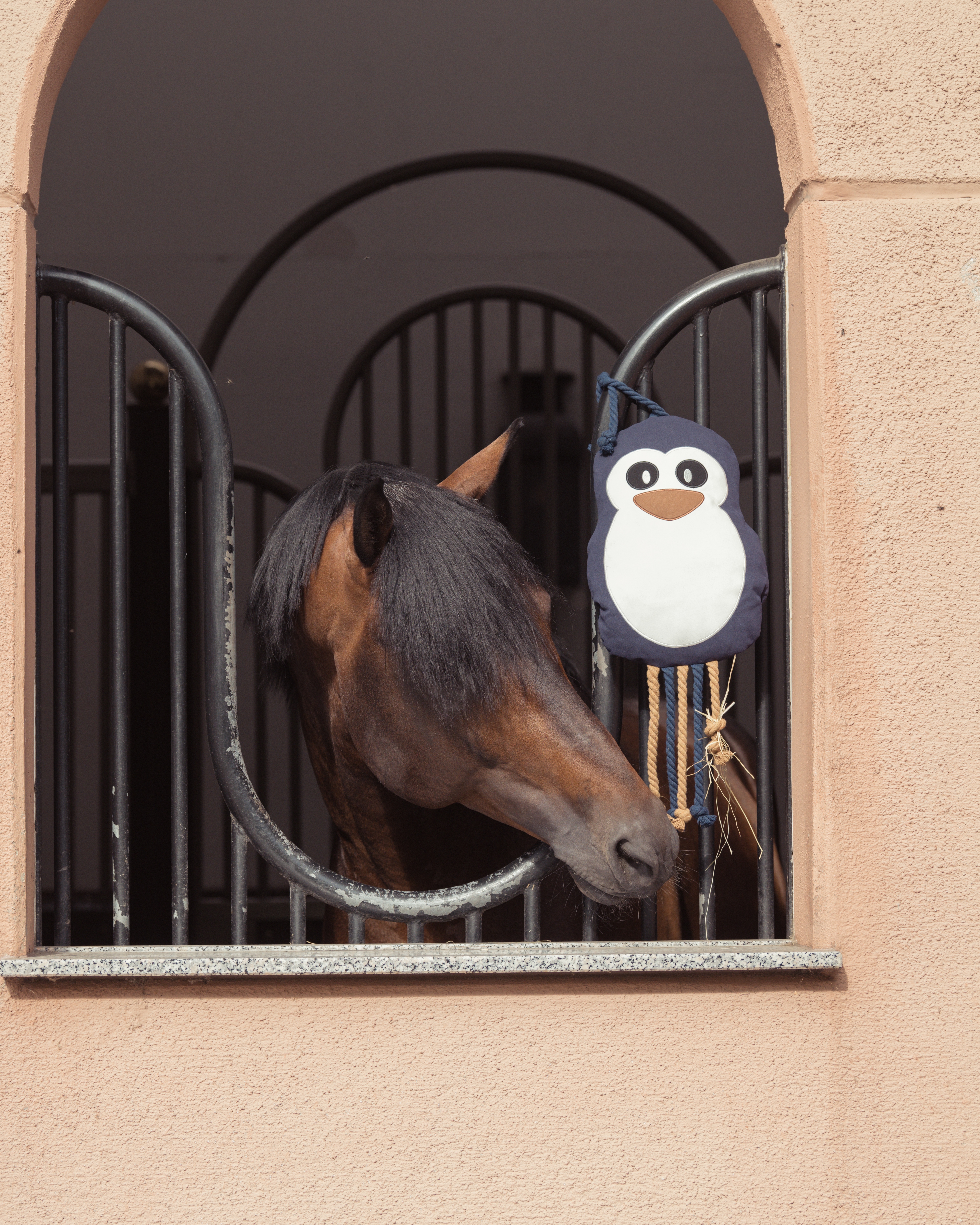 Heritage Penguin horse toy