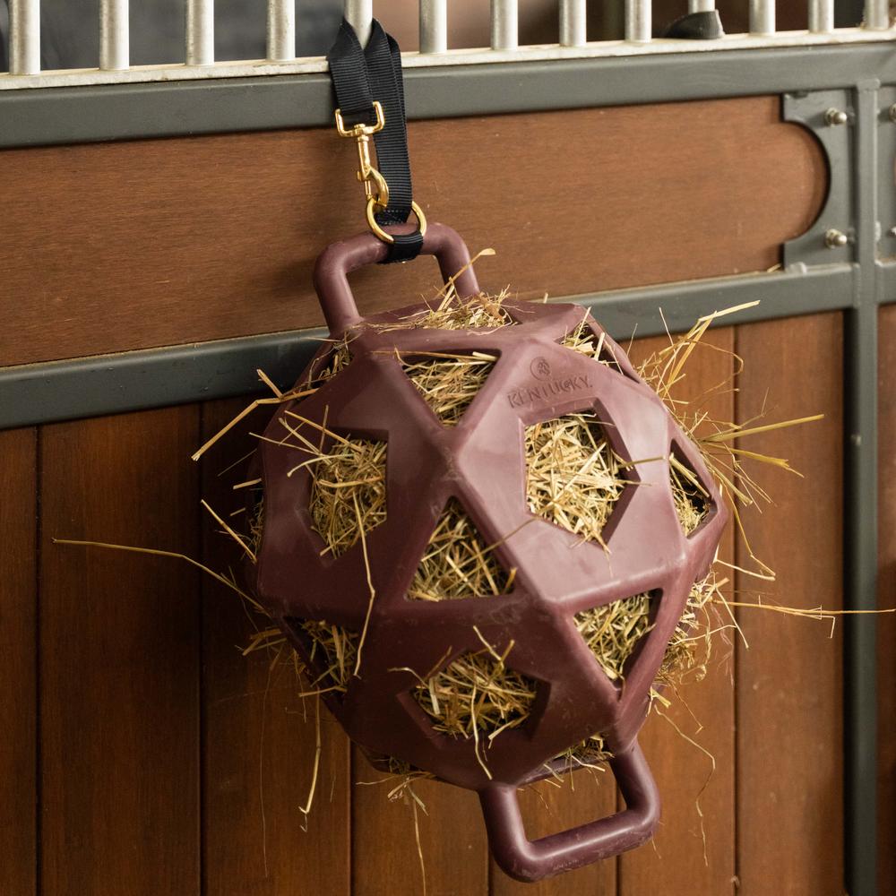 Relax horse game & hay ball