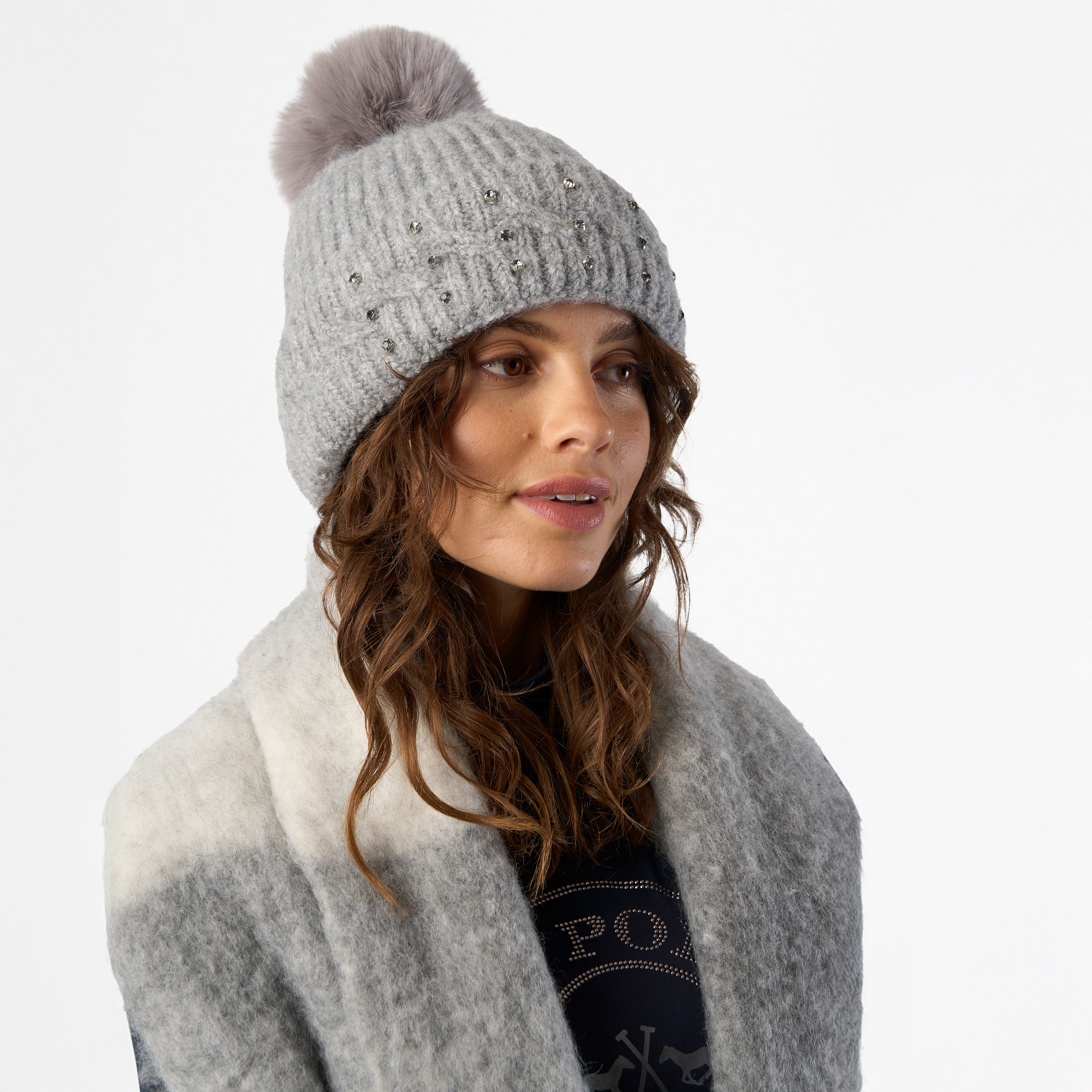 Beanie Nova
