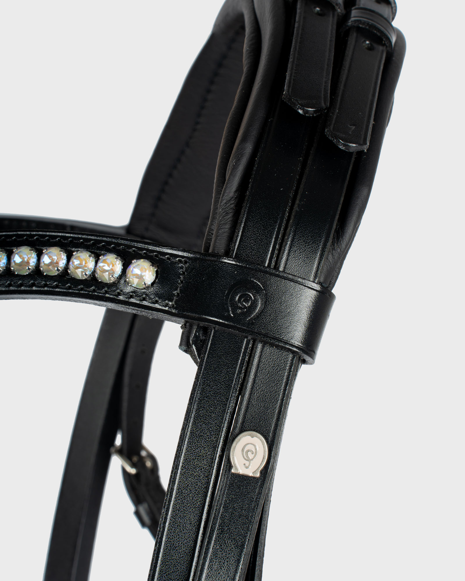 Snaffle Warendorf Feel Good, Caveson Swedish Comfort XS with patent, Browband Tiffany XL unicoloured Dark Grey incl. 16mm web reins in black