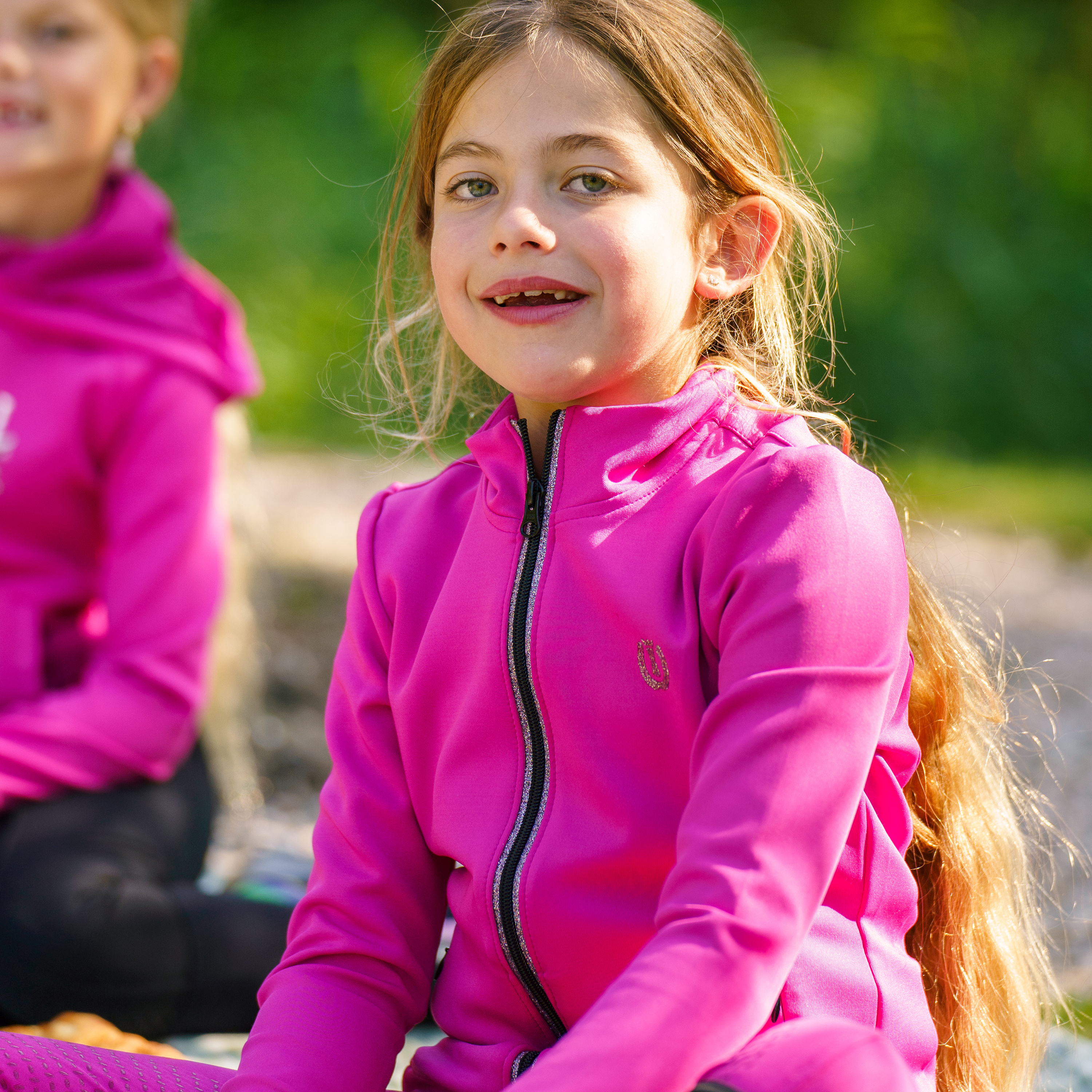 Tech Kinder cardigan Izzy Sun