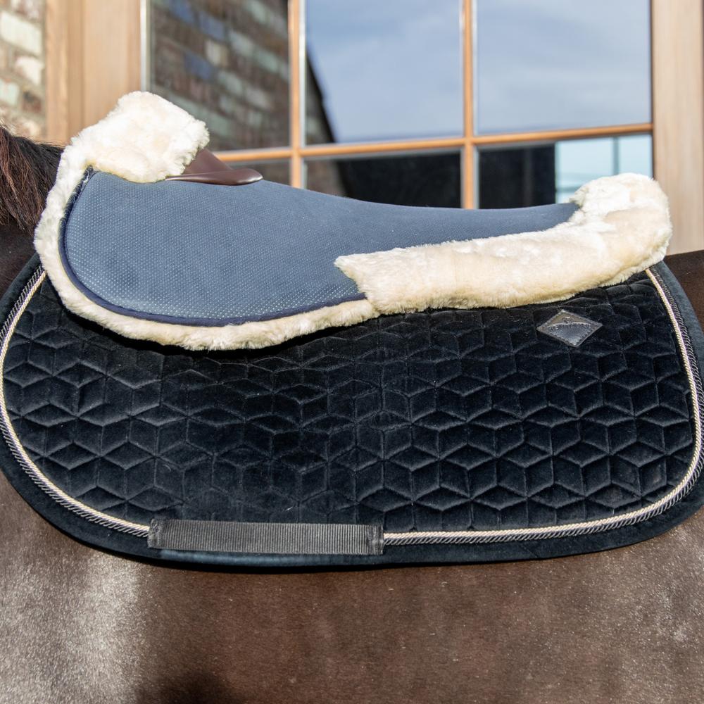 Lammfell Sattelpad Absorb