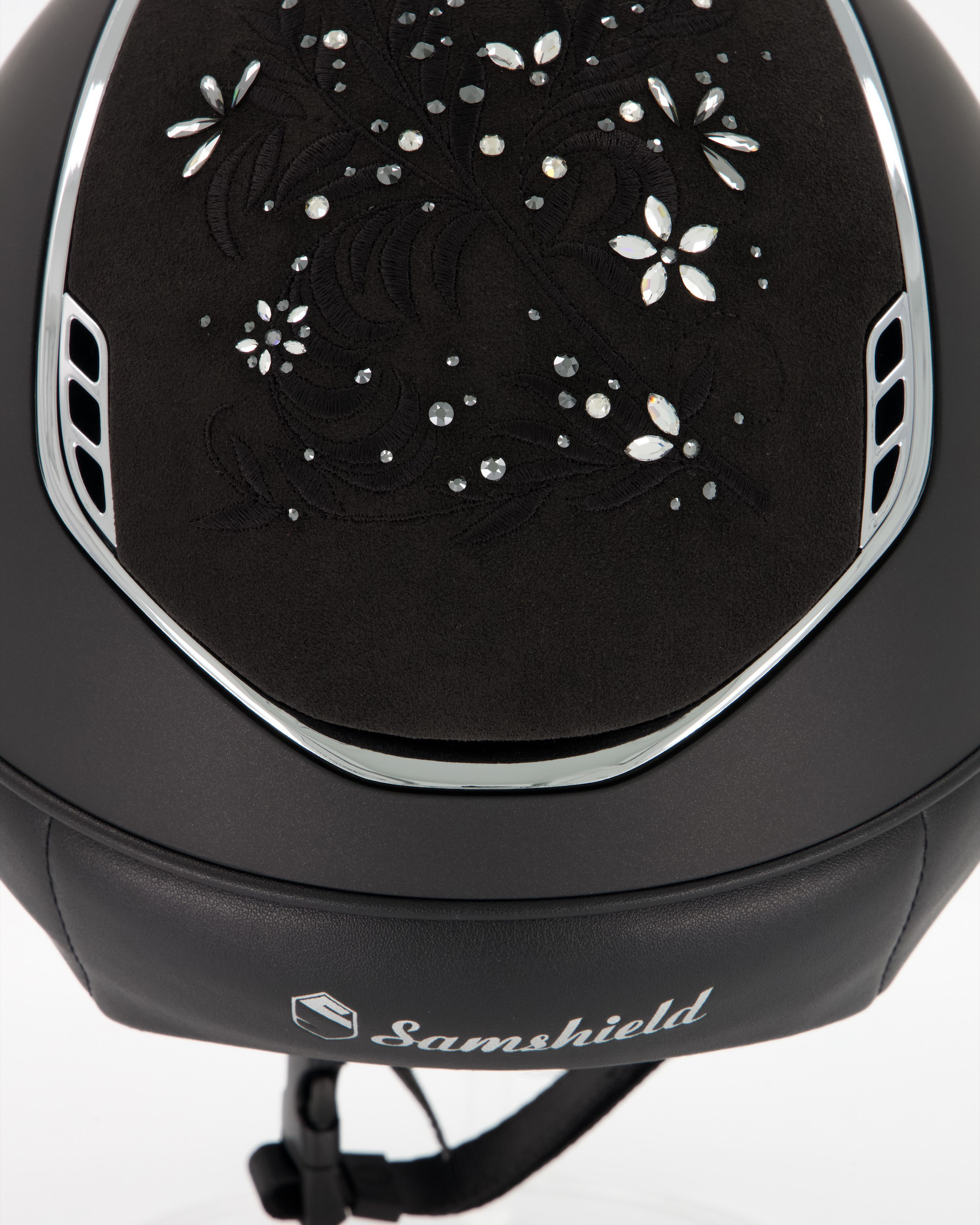 Riding helmet 2.0 Miss Shield Shadowmatt Top a. Frontal Band Flower Majestic Jewerly, Blason a. Trim Chrome Silver in black