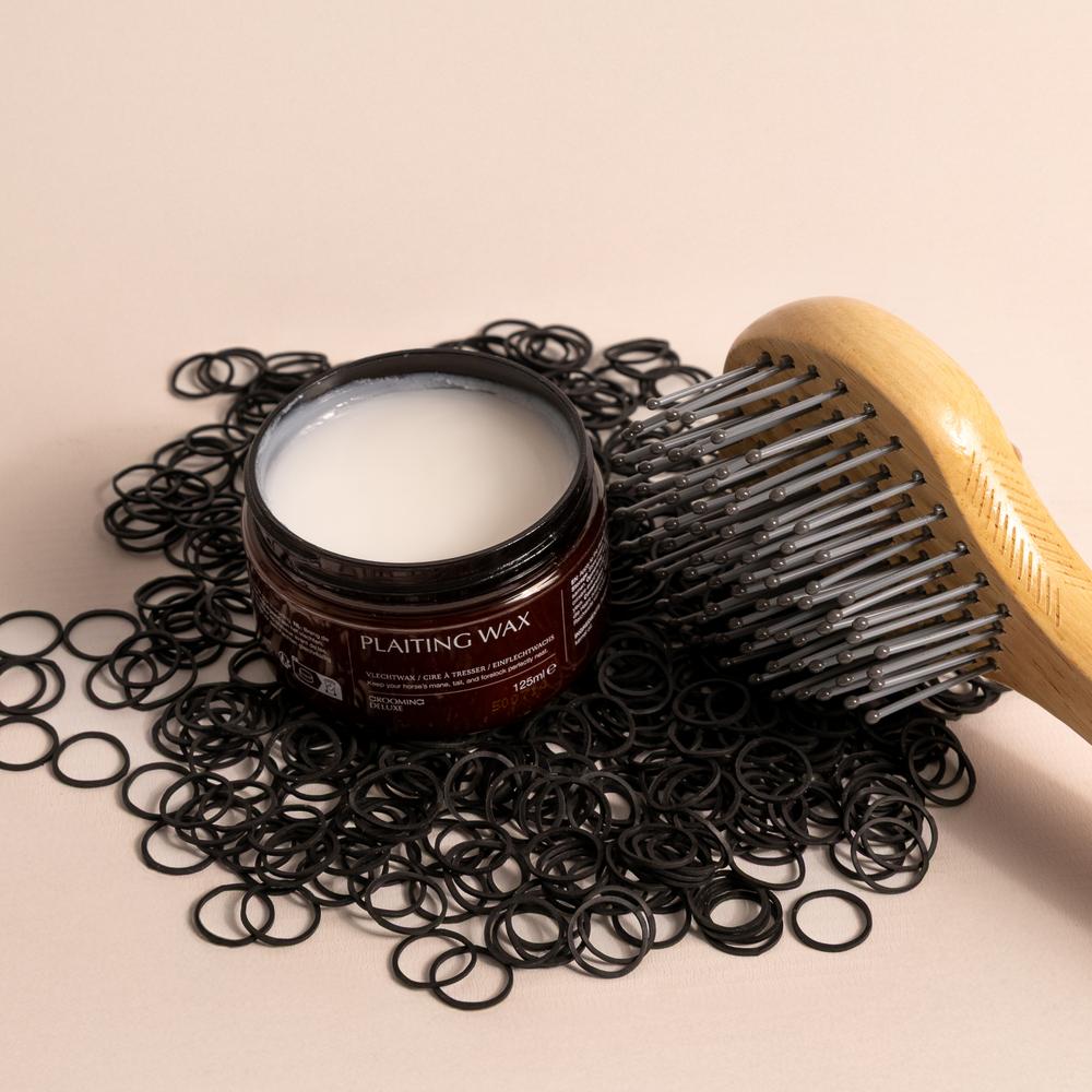 Plaiting wax
