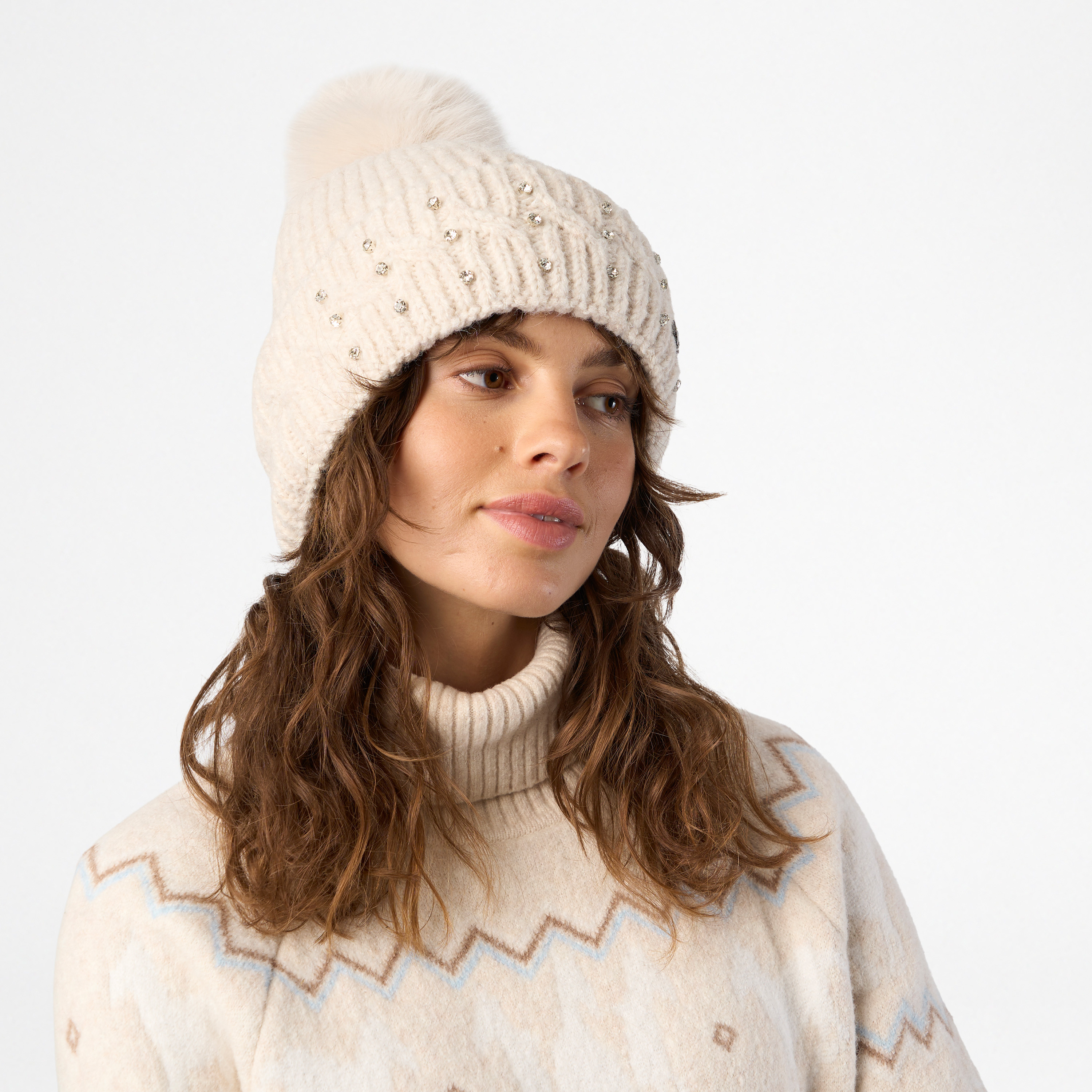 Beanie Nova