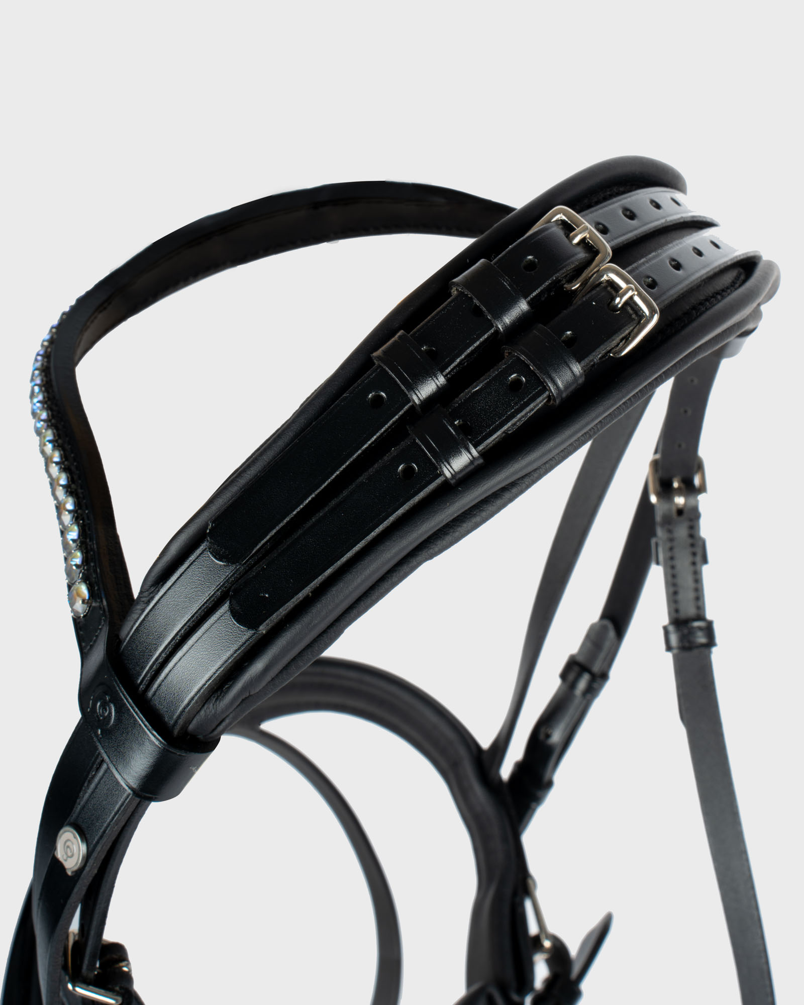 Snaffle Warendorf Feel Good, Caveson Swedish Comfort XS with patent, Browband Tiffany XL unicoloured Dark Grey incl. 16mm web reins in black