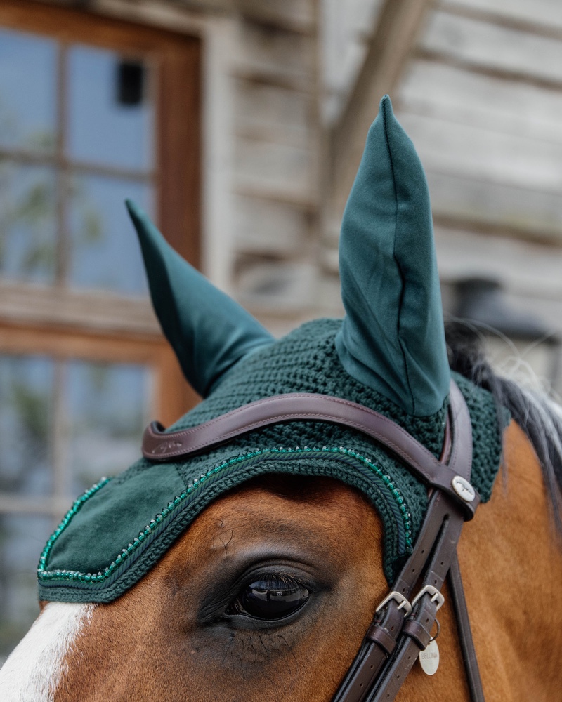 Fly ears Wellington Velvet Pearls