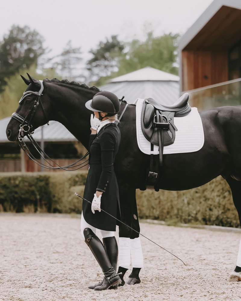 Dressage saddle pad Pearls