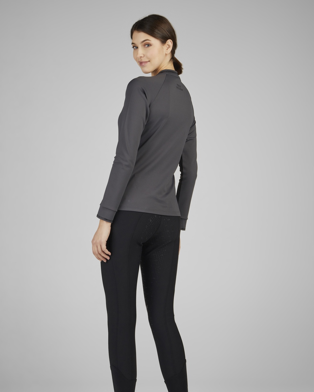 Women's functional shirt Selection in twilight