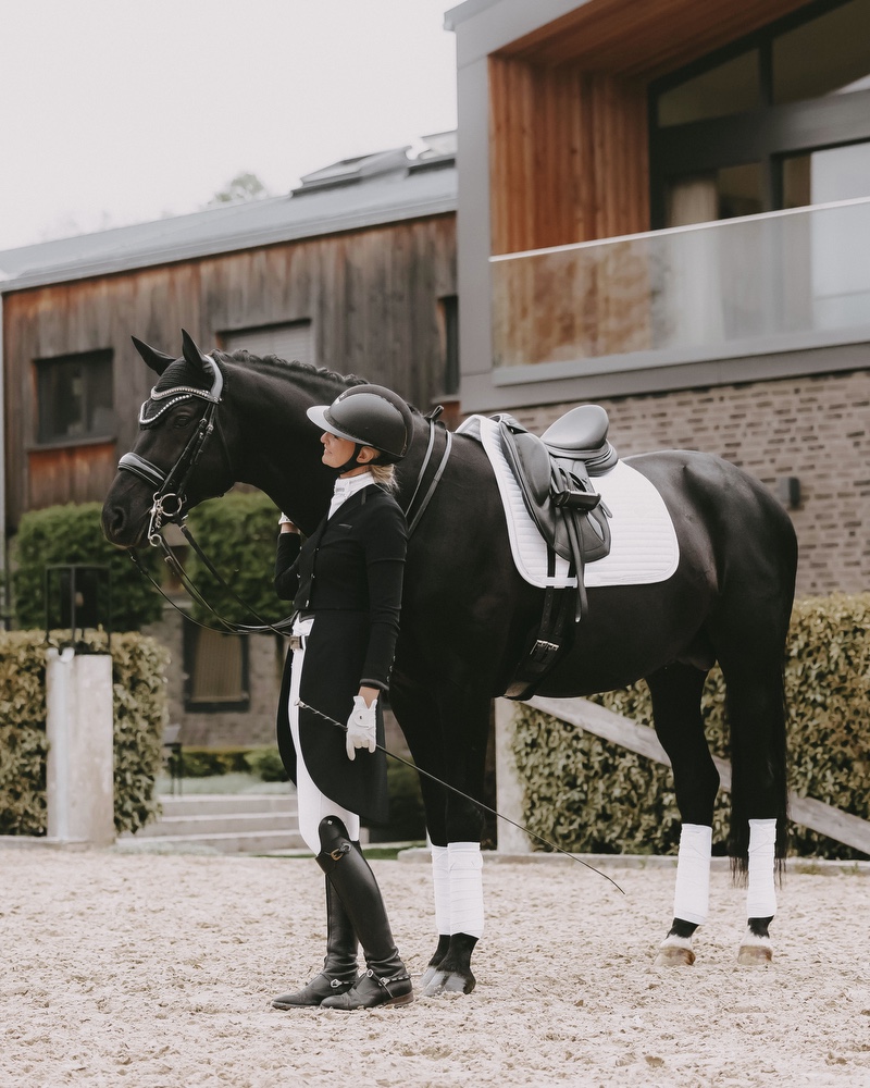 Dressage saddle pad Pearls