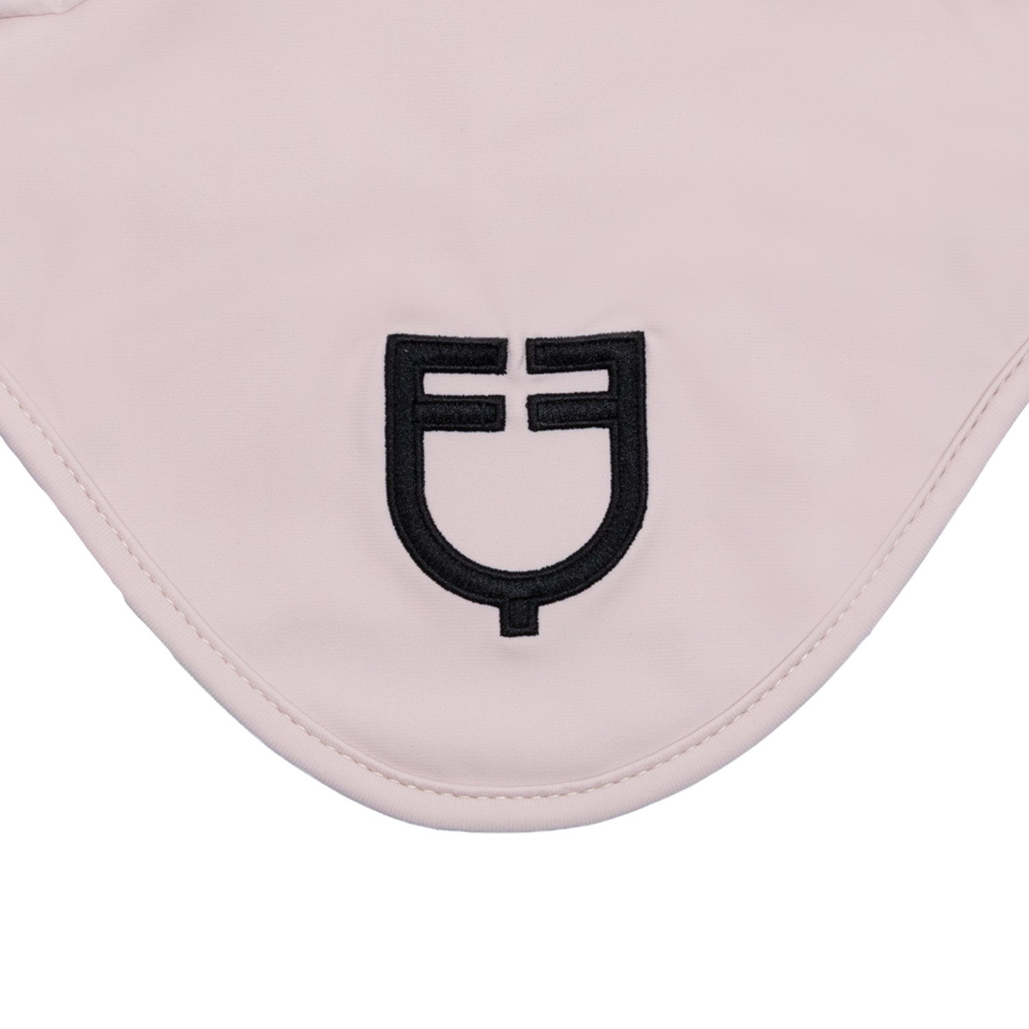 Fliegenhaube aus Funktionsgewebe mit kontrastierendem Logo