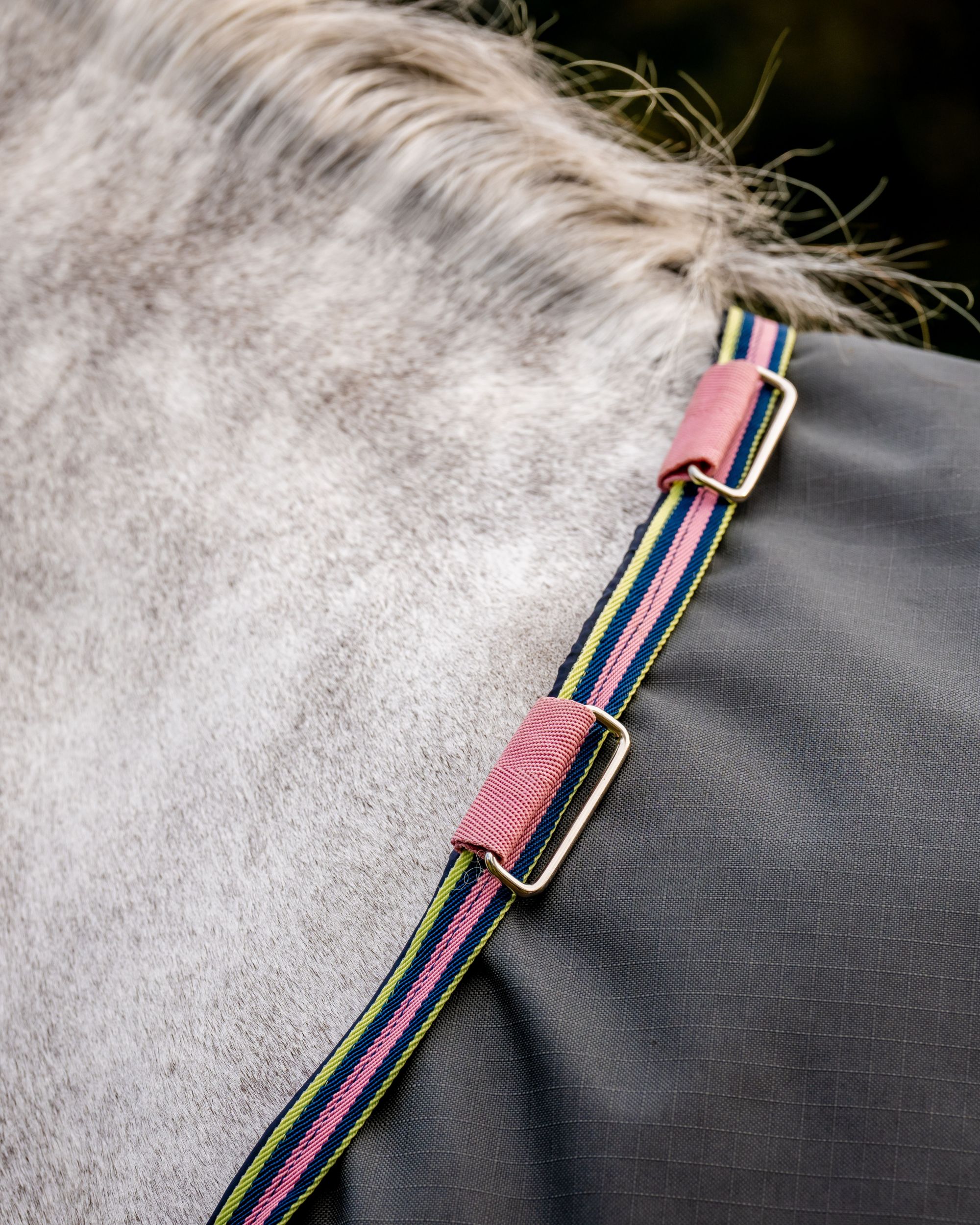 Outdoor rug Turnout Amigo Hero Ripstop Lite 0g in shadow/rose/navy