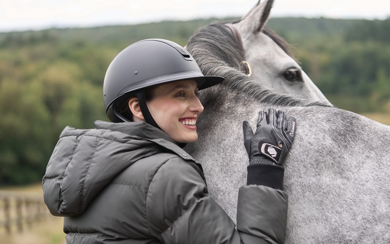 Reitjacken Reiterin mit Samshield Reitjacke