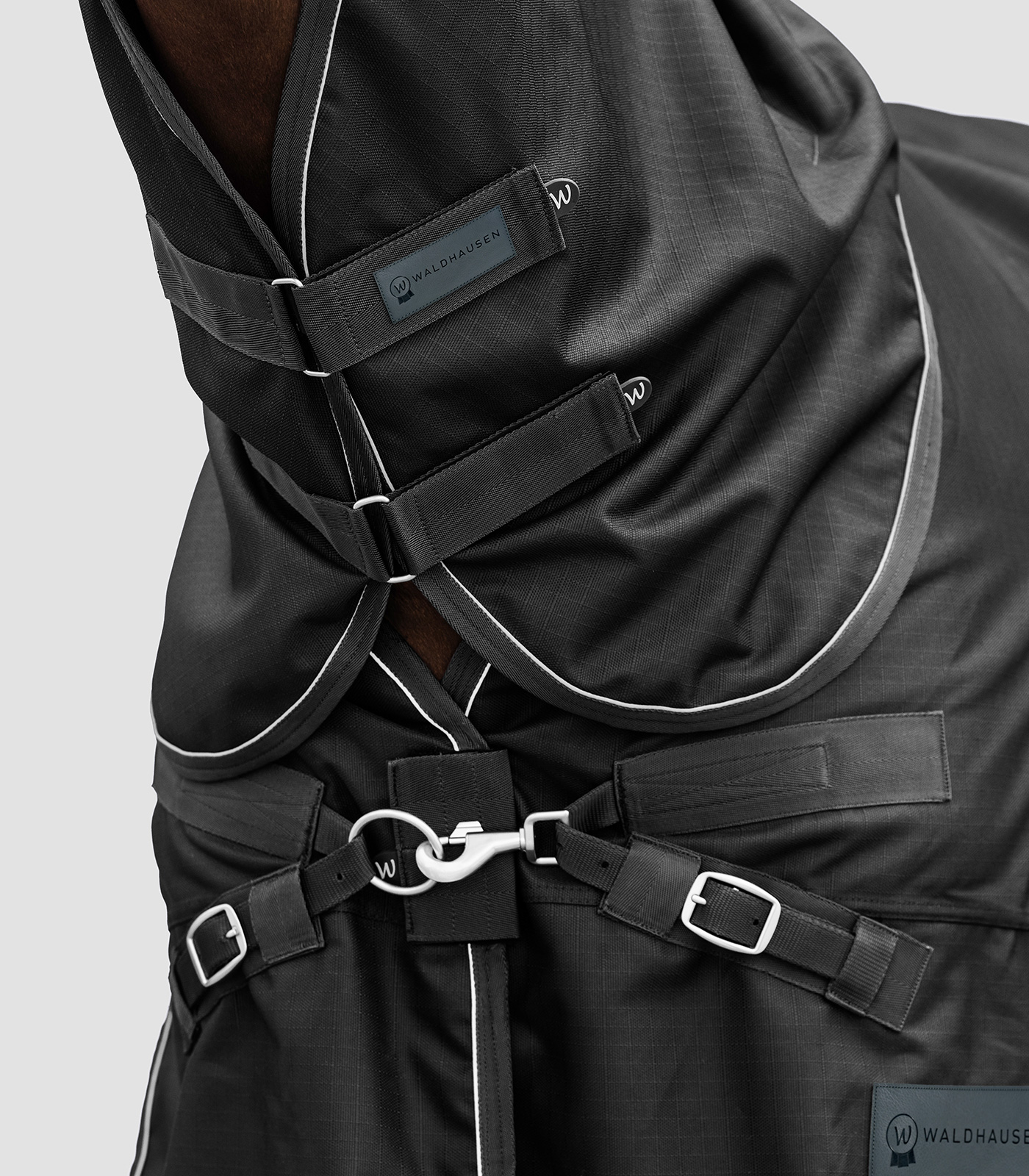 Outdoorhalsteil Scandic, Light