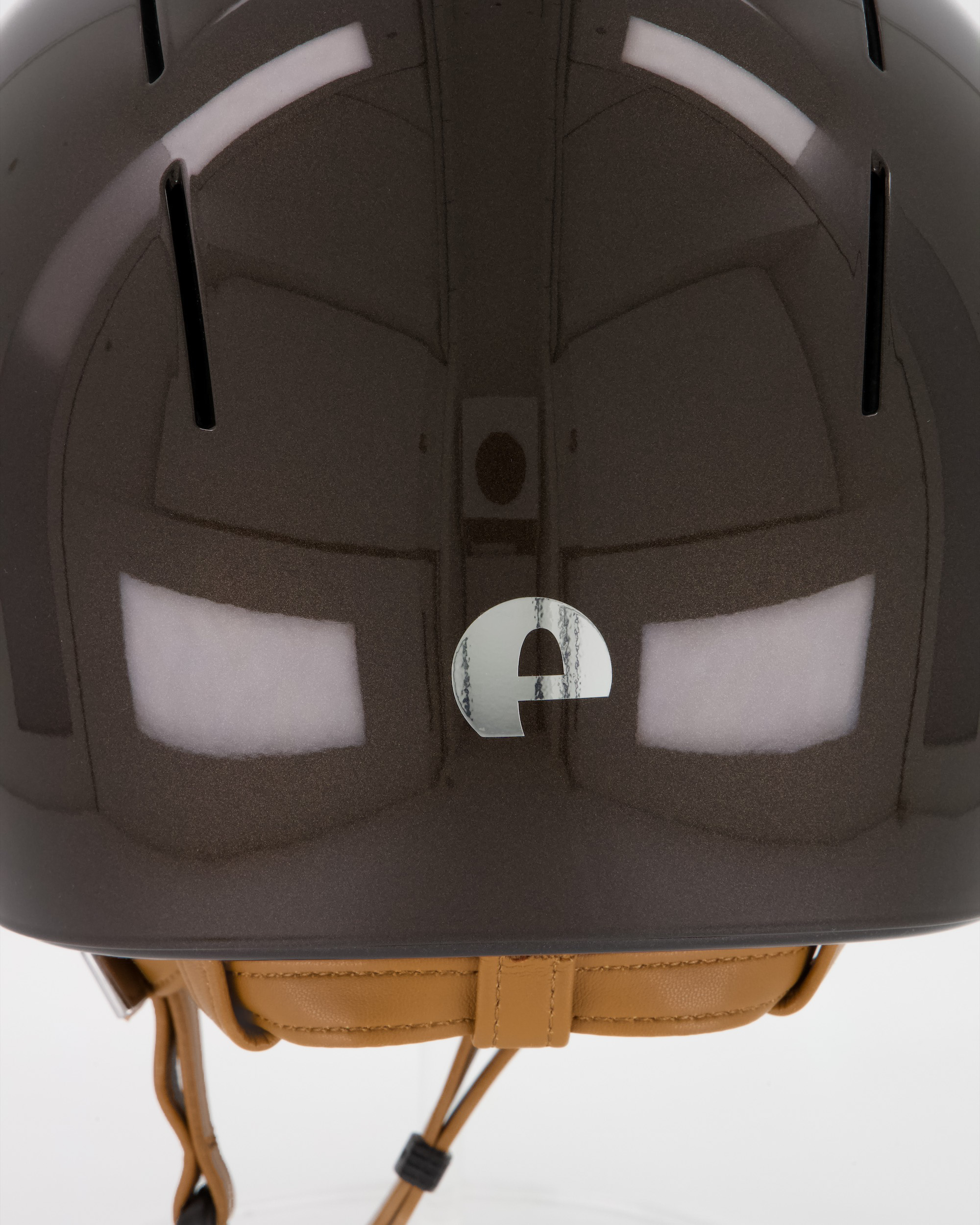 Reithelm Smart Nova Polish mit beigen Kinnriemen