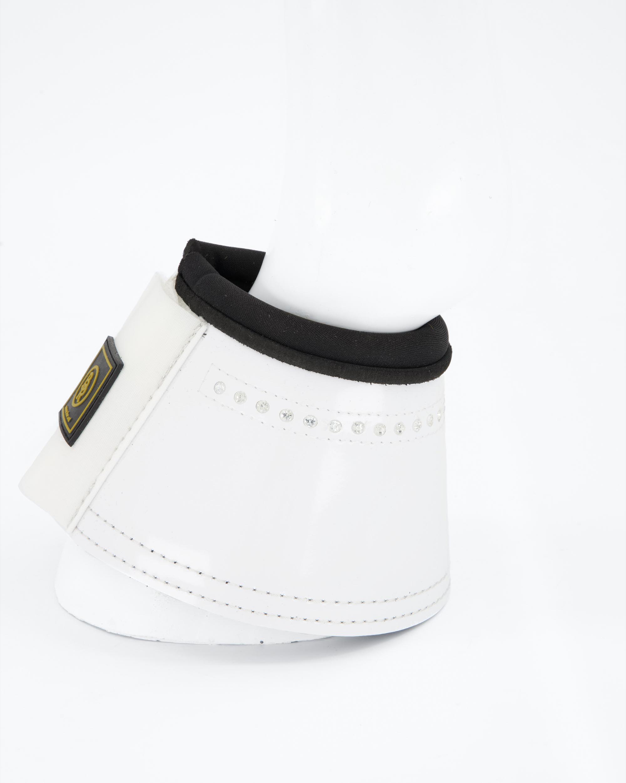 Hoof bells Glamour Lacquer in white