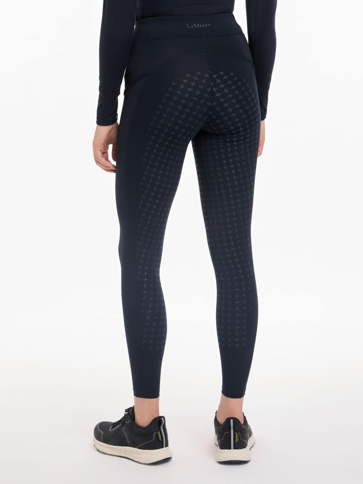 Naomi Reitleggings