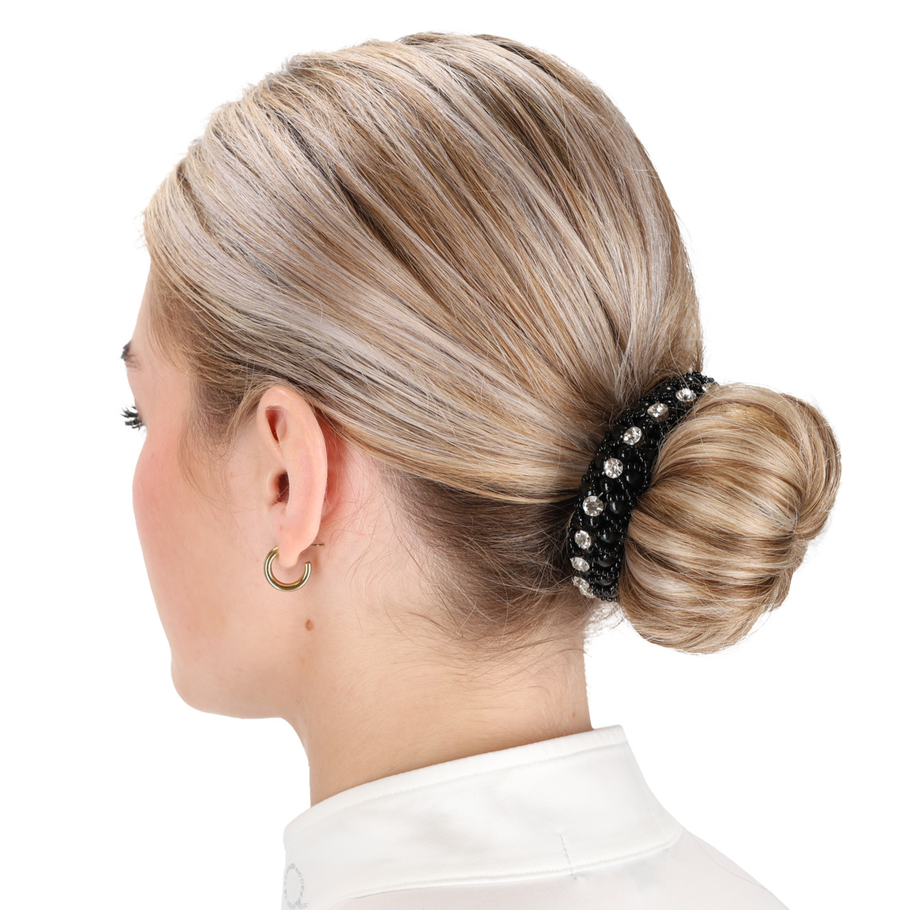 Diamond knotted ribbon