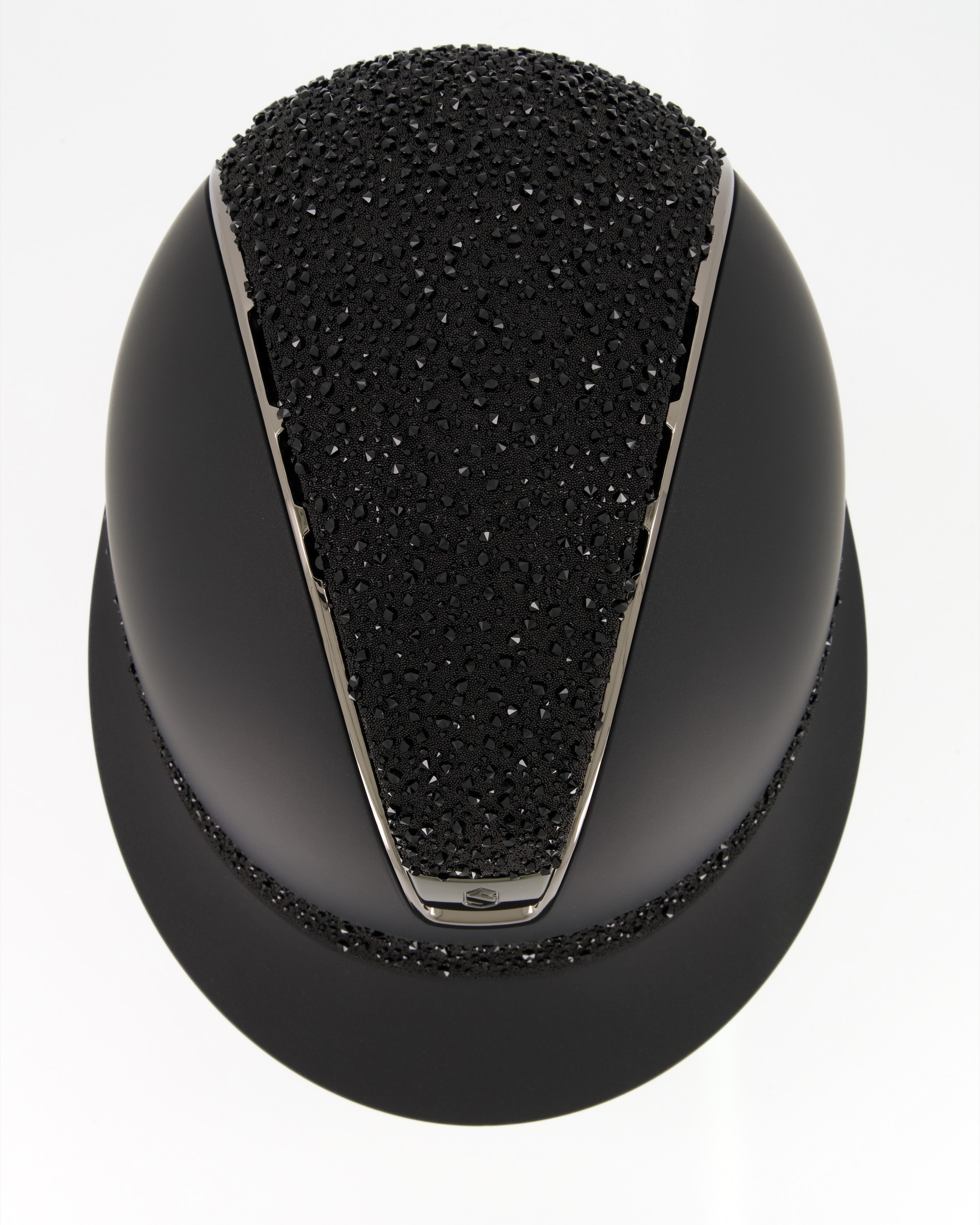Reithelm 2.0 Miss Shield Shadowmatt, Top u. Frontal Band Crystal Medley Swarovski Black, Trim u. Blason Chrome Black in schwarz