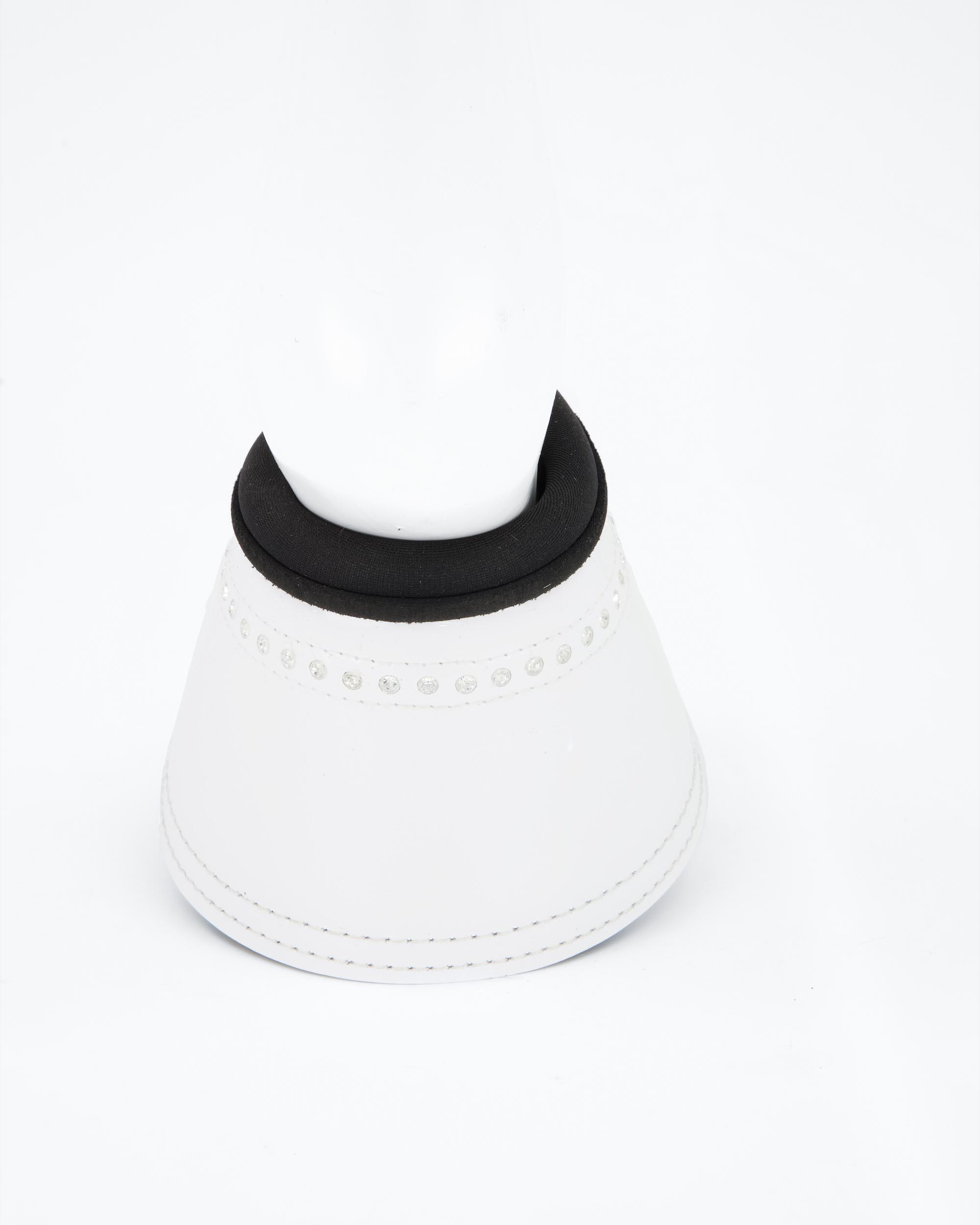 Hoof bells Glamour Lacquer in white