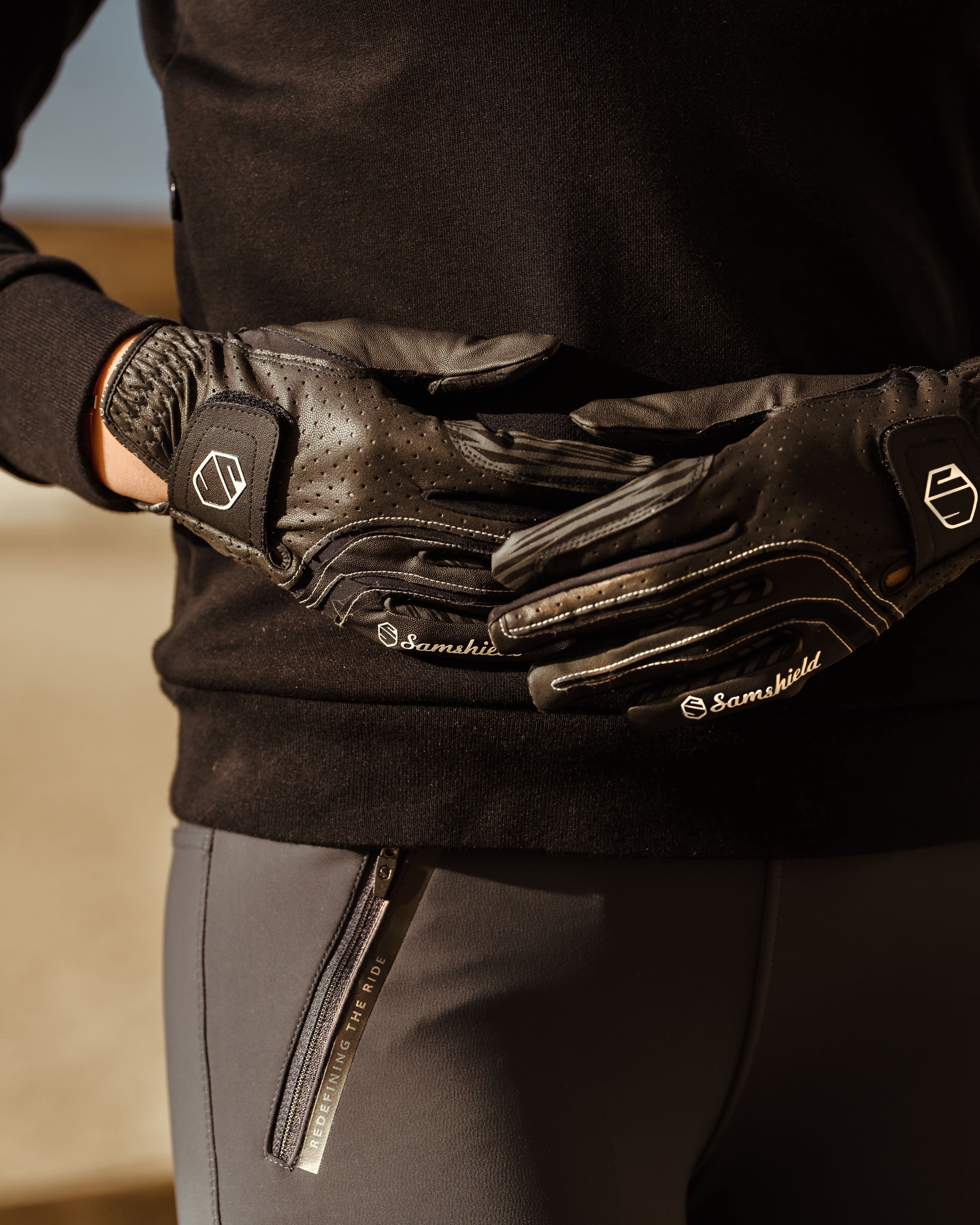 Riding glove V-Skin