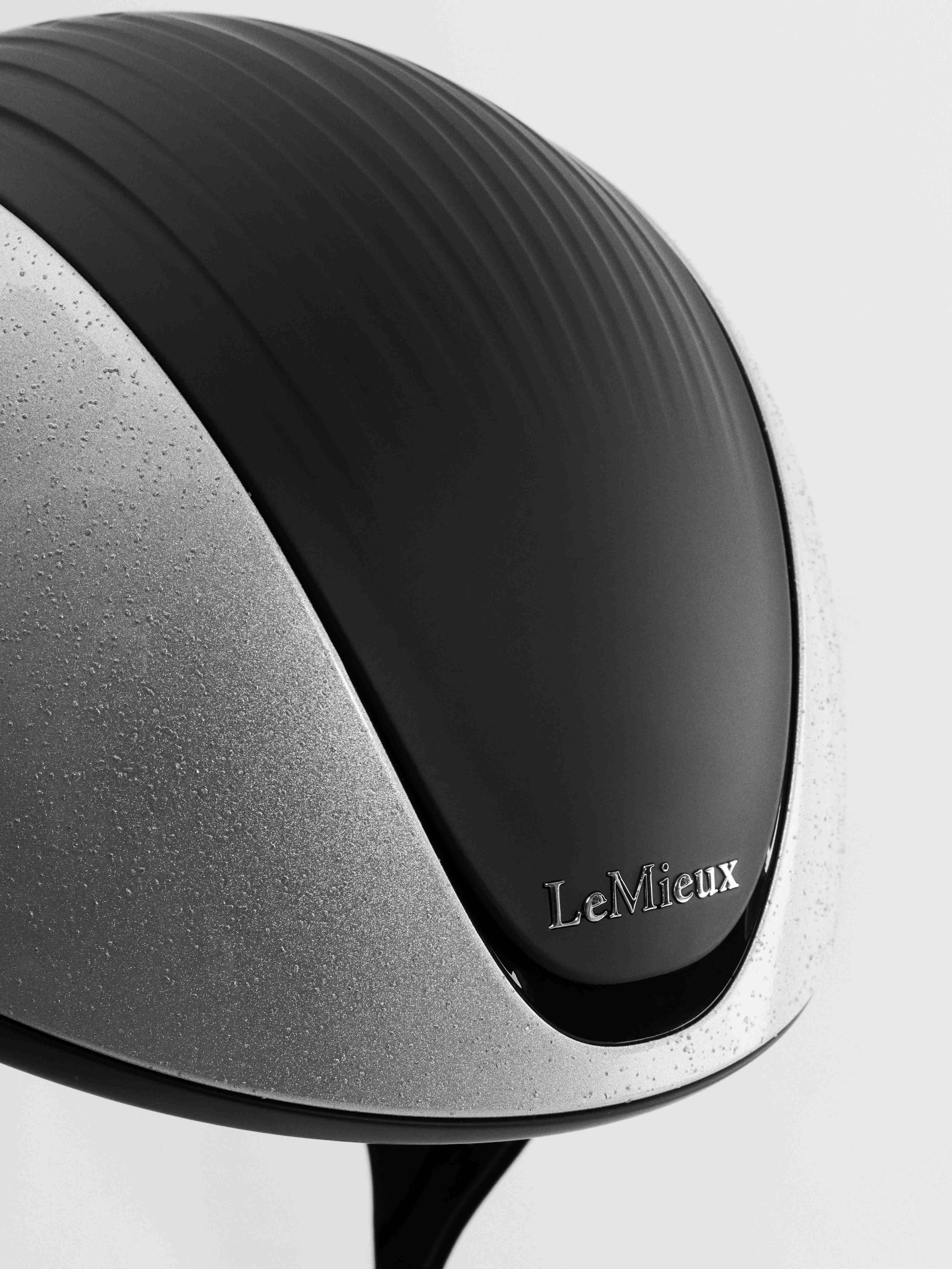 Vexa® Skull Reithelm