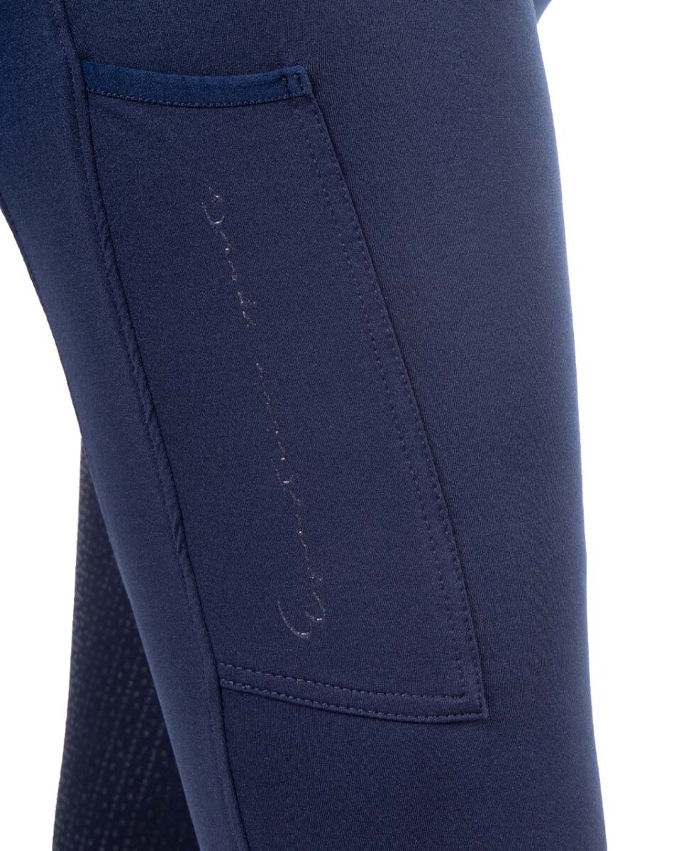 Maternity leggings with full seat