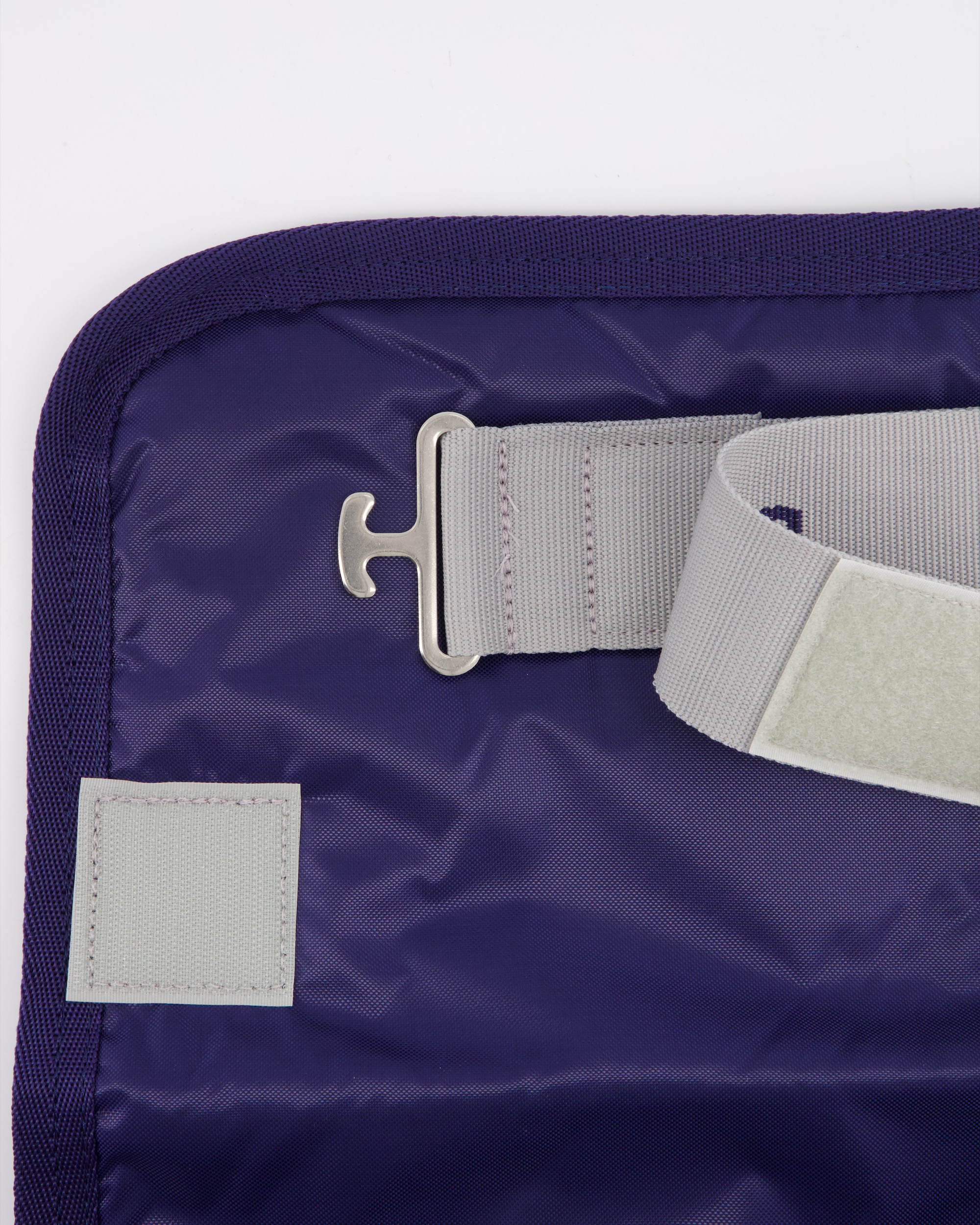 Chest extender standard in navy