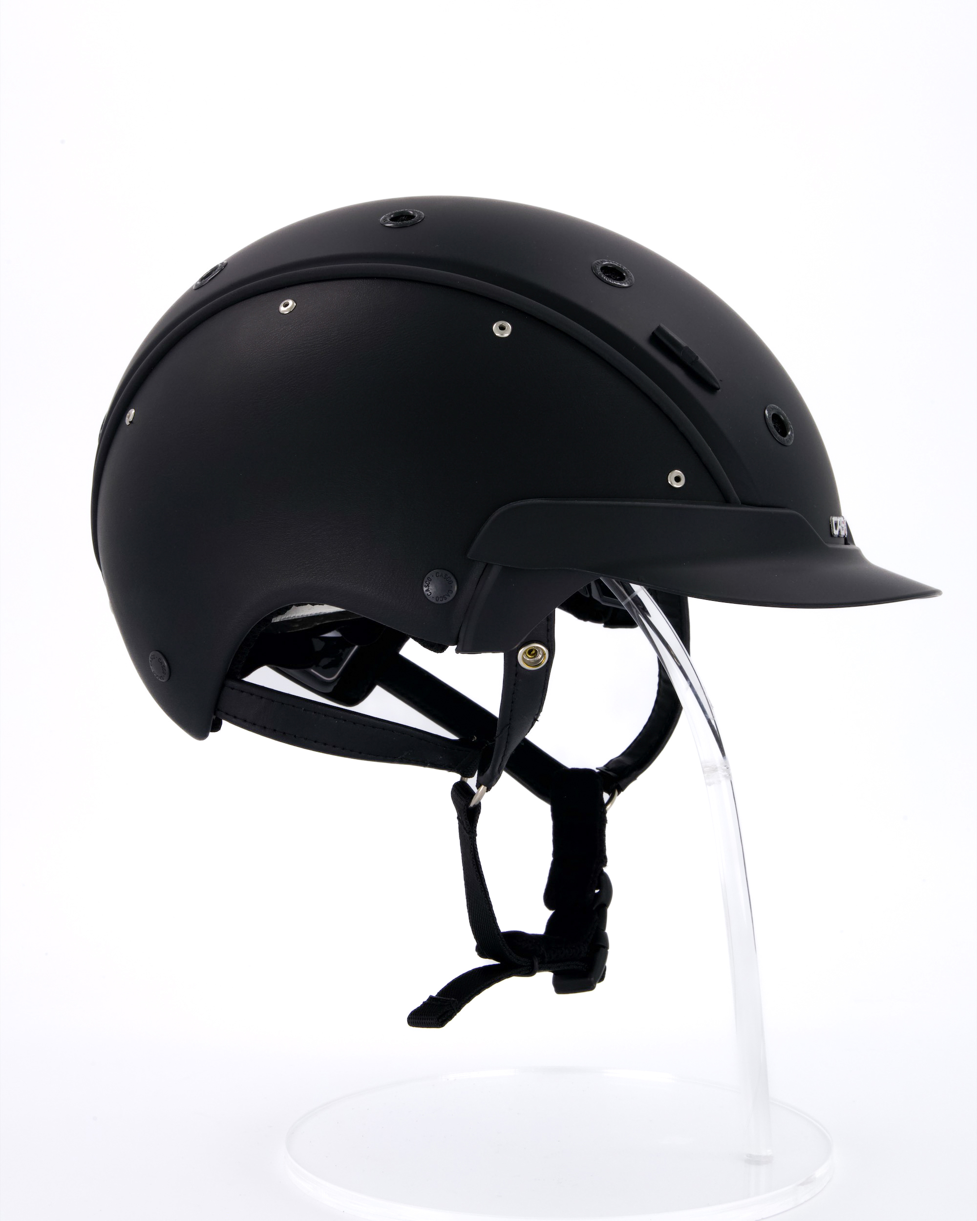 Riding helmet Master-6 smooth leather