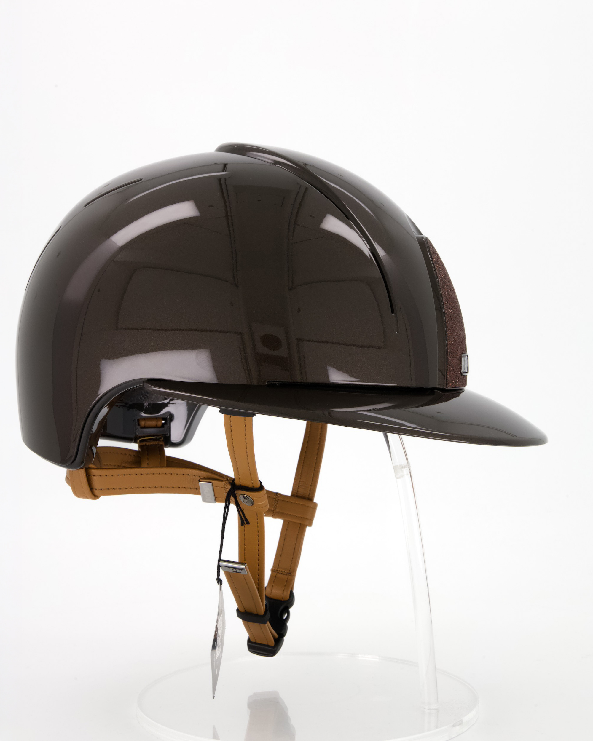 Reithelm Smart Nova Polish Polo Star mit beigen Kinnriemen