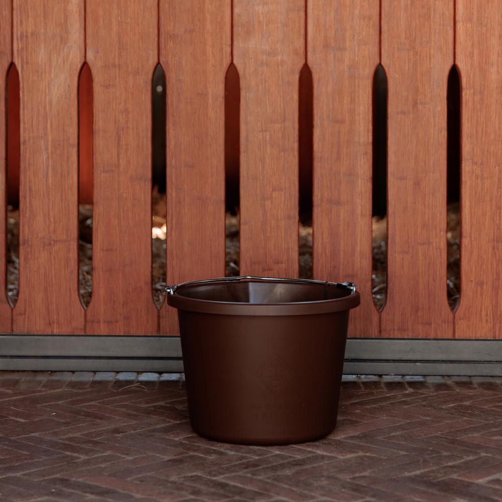 Water bucket