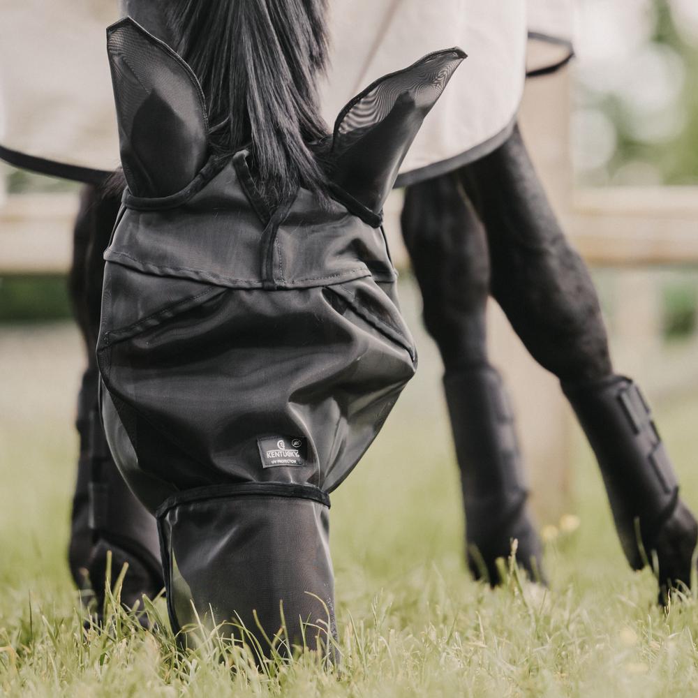 Classic fly mask with ears and nose