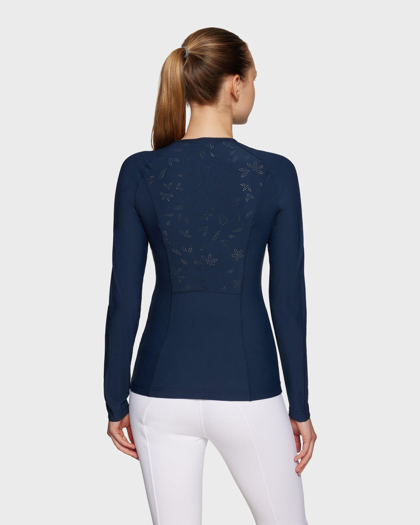 Evy Air training shirt