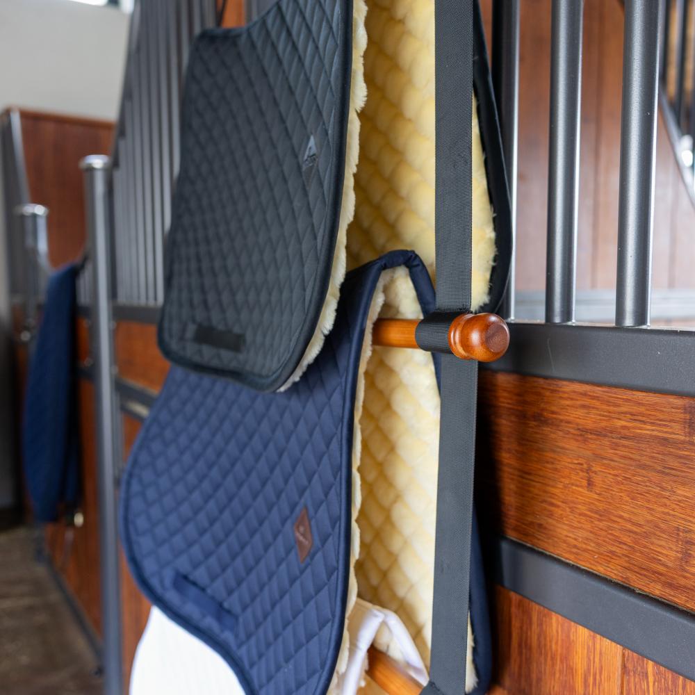 Saddle pad rack Luxe