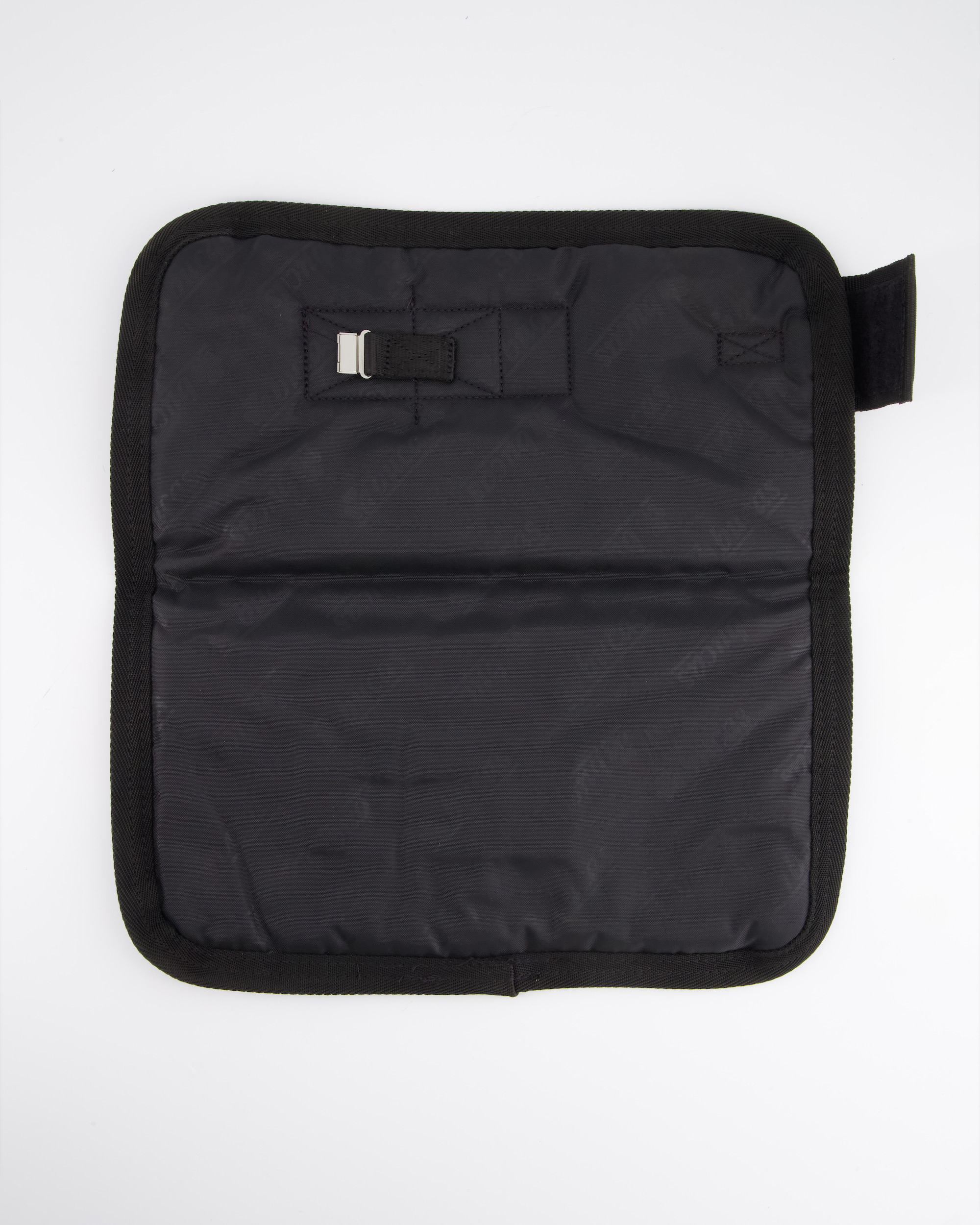 Chest extender T-bar Magnetic
