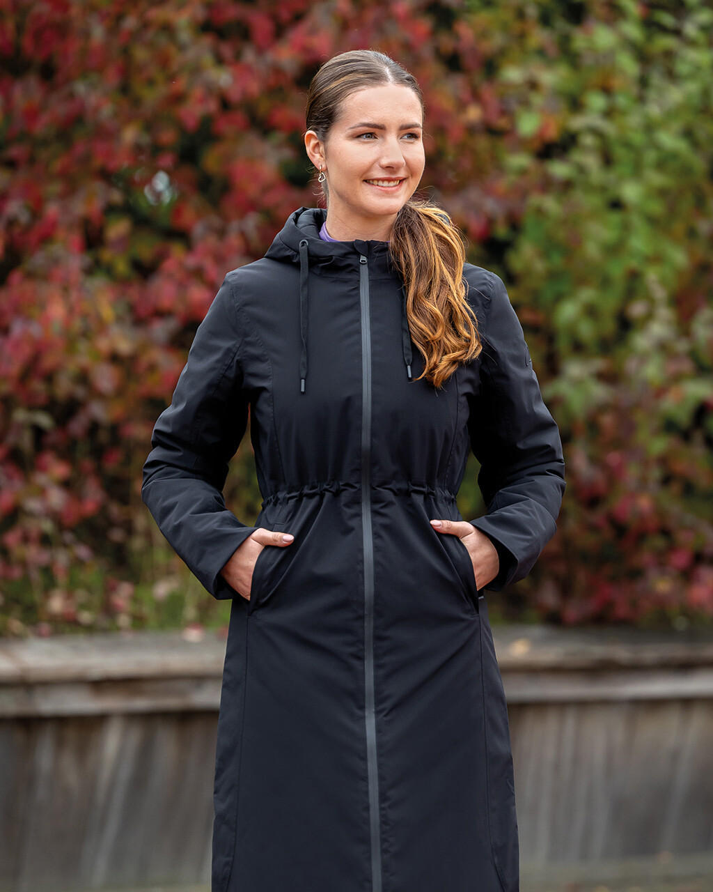 Winterjacke Livora in schwarz