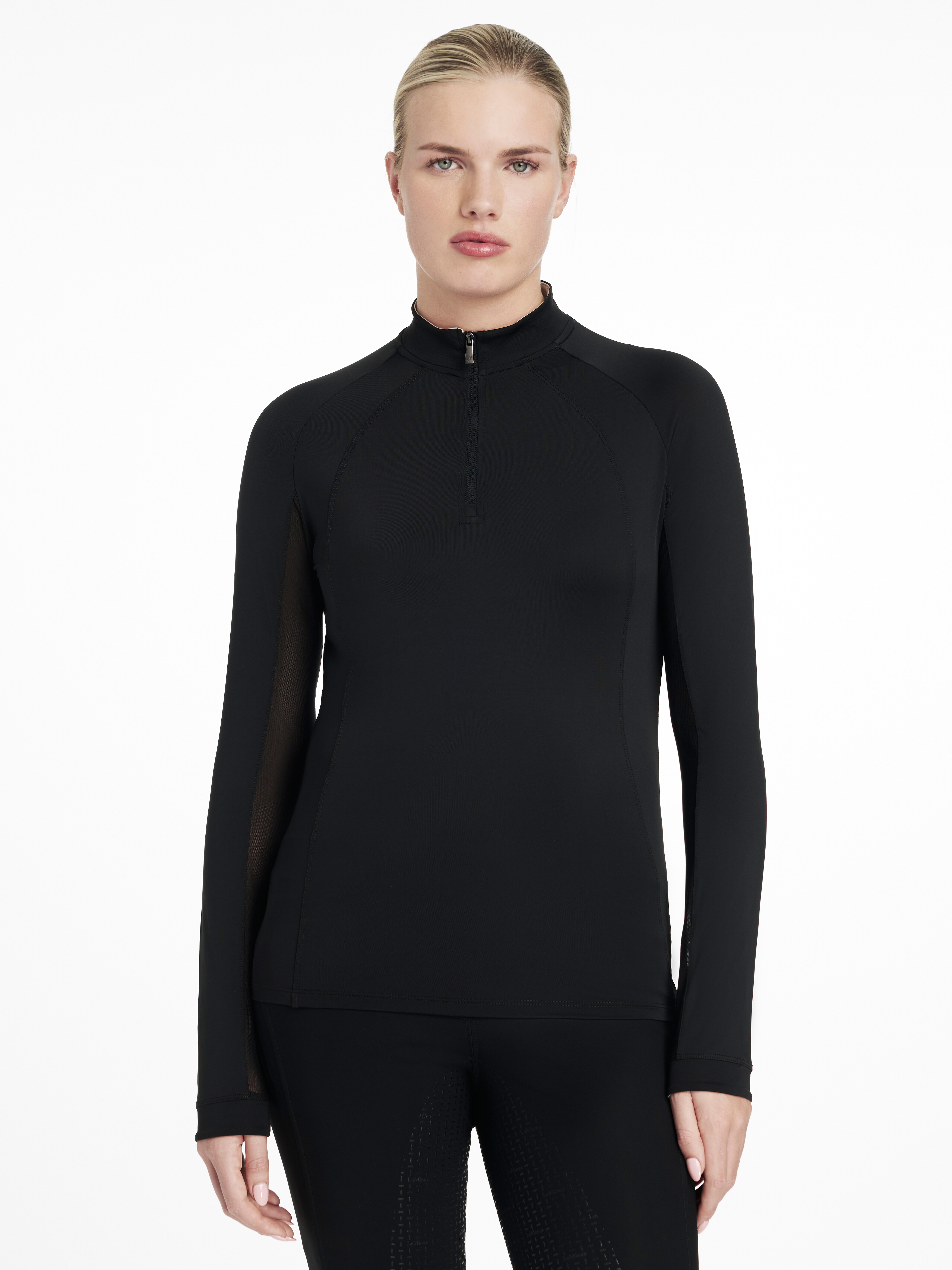 Halle Leichter Base Layer