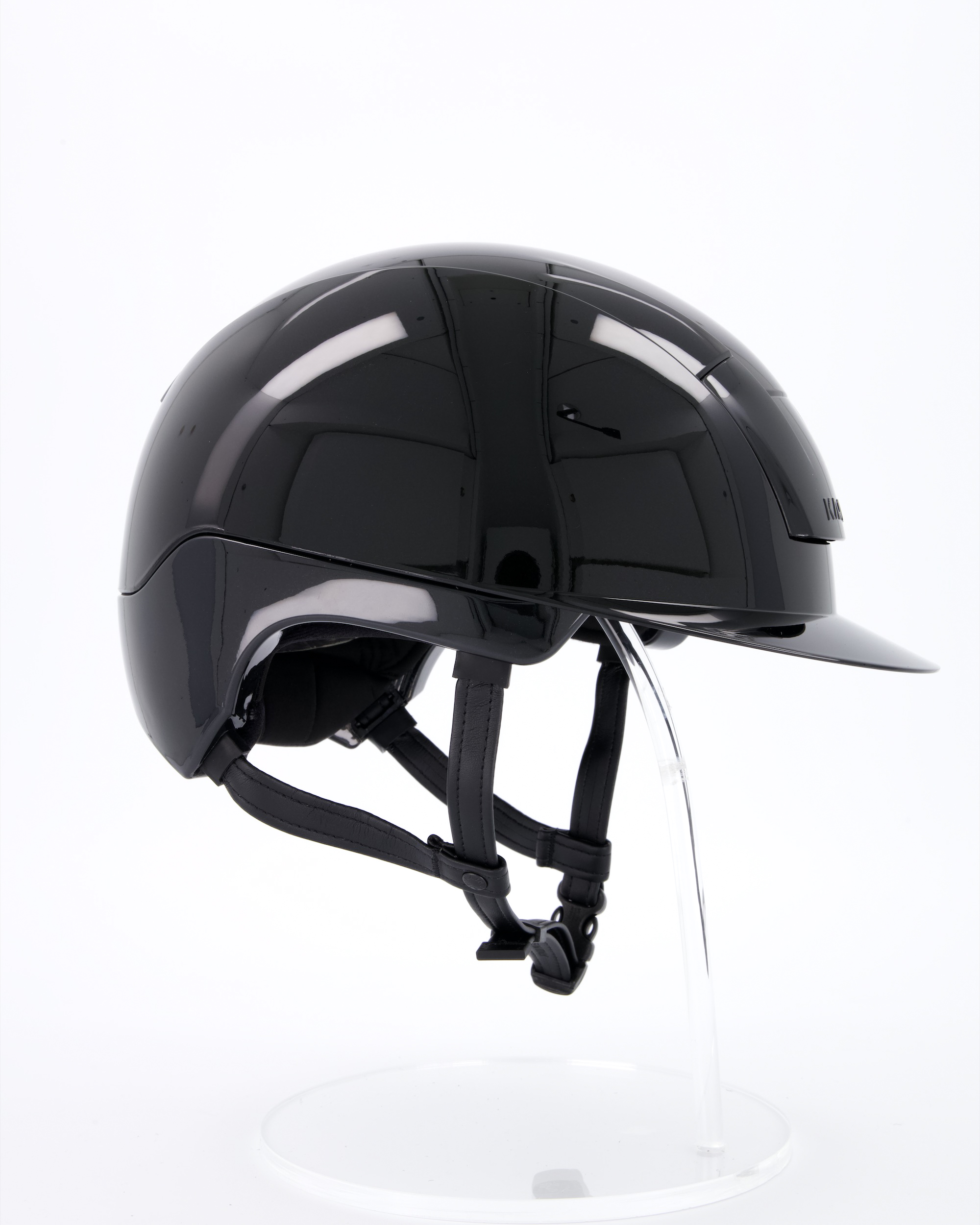 Kooki riding helmet