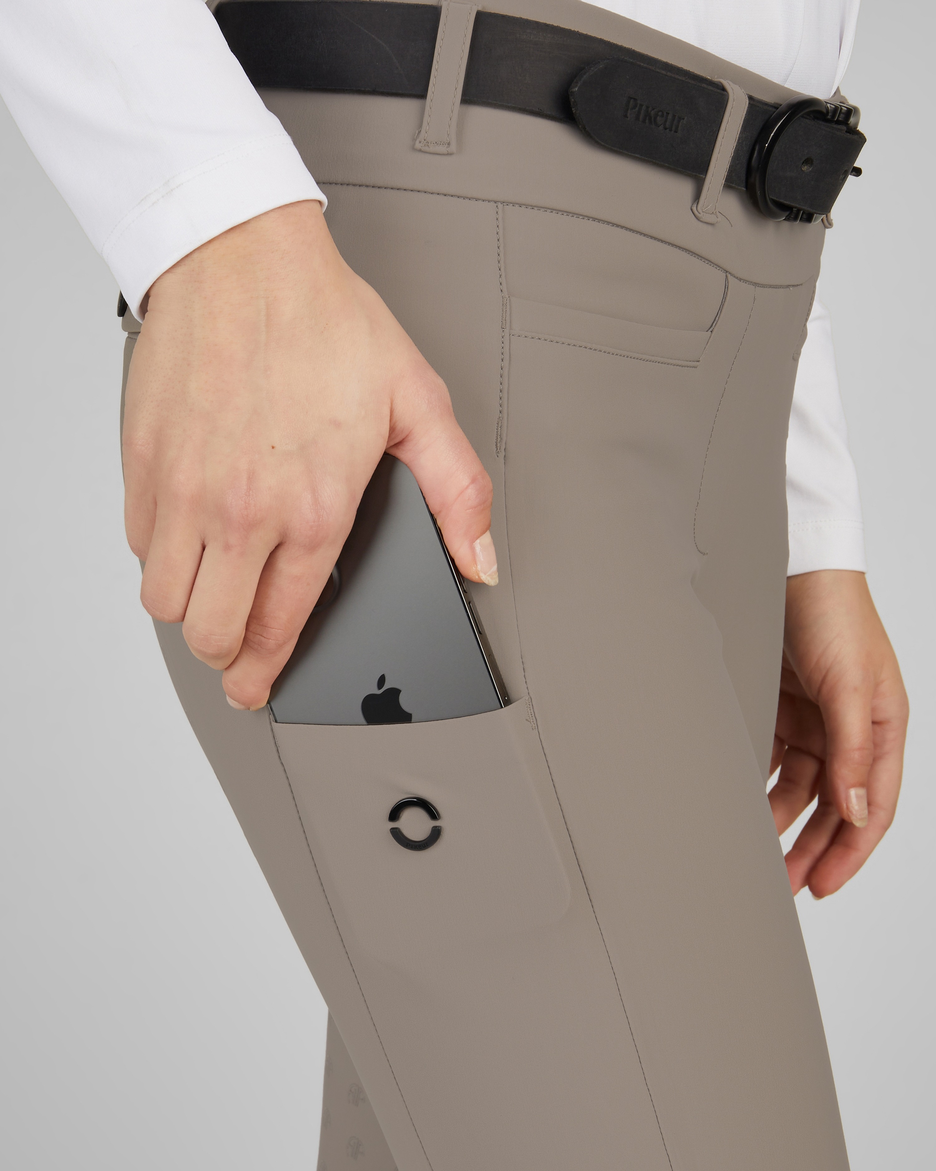 Ladies Linnett riding breeches with full grip