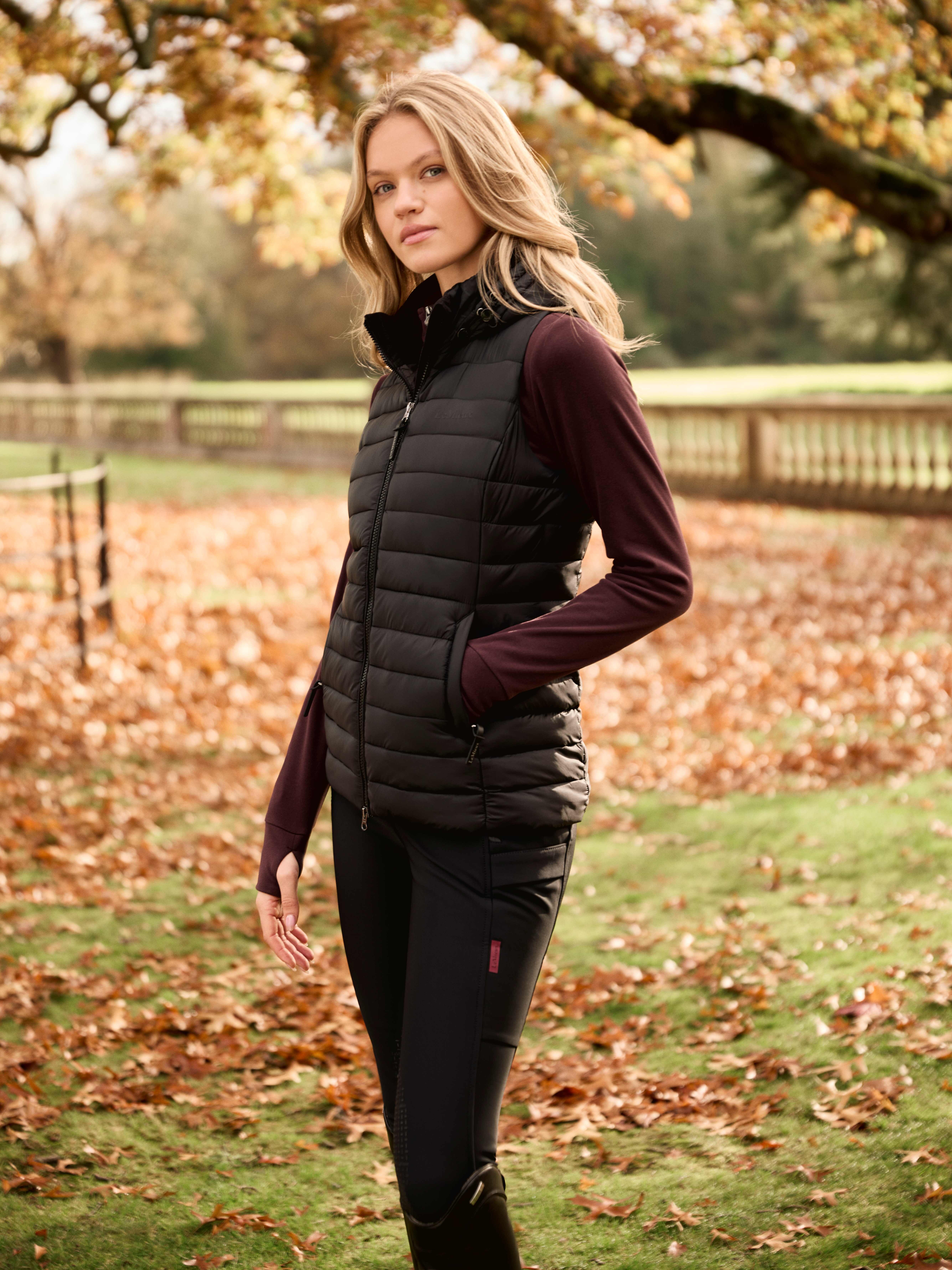 Rose quilted vest with hood