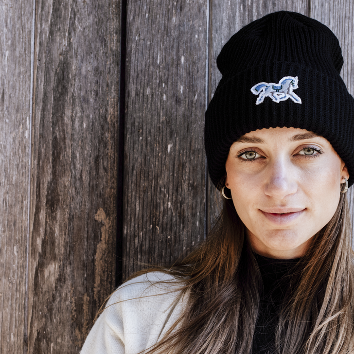 Cap black horse