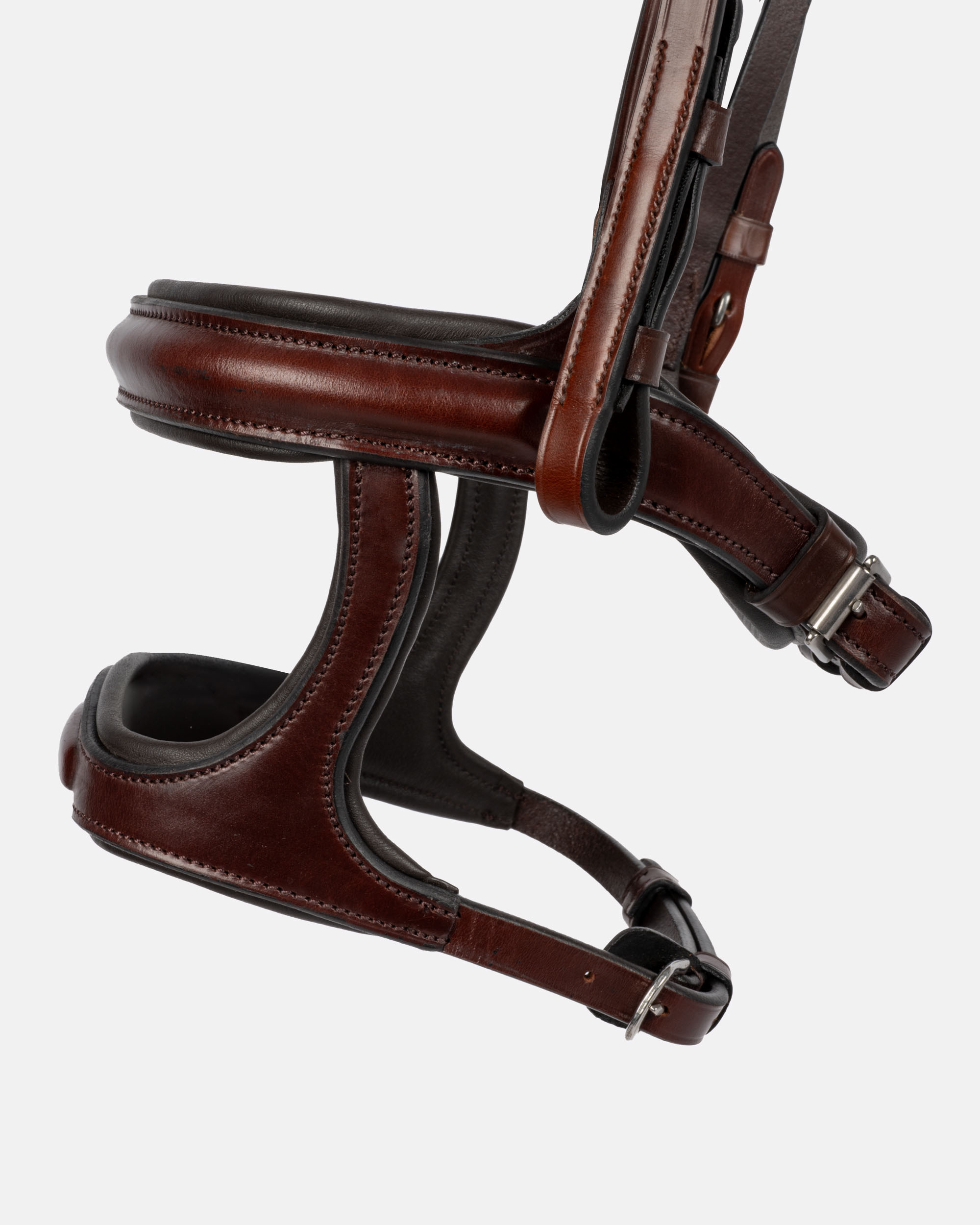 Bath snaffle bridle in oak/silver Bath snaffle bridle in oak/silver