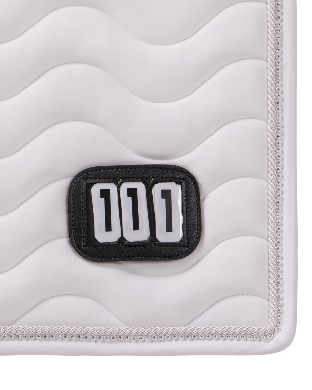 Saddle pad with start numbers