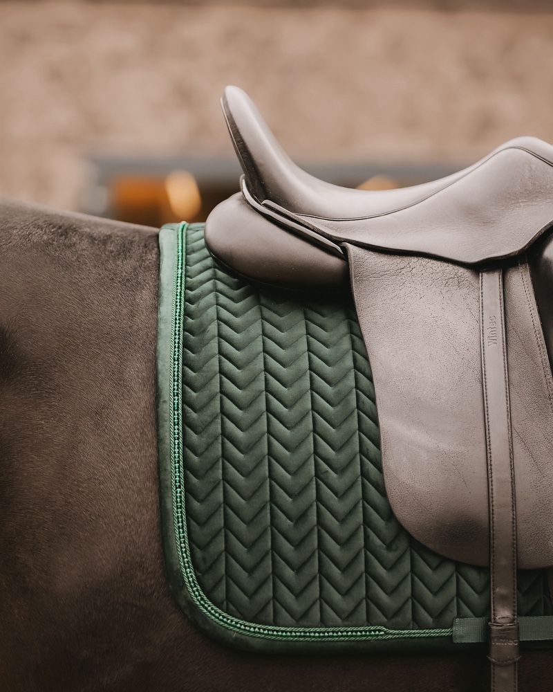Dressage saddle pad Velvet Pearls