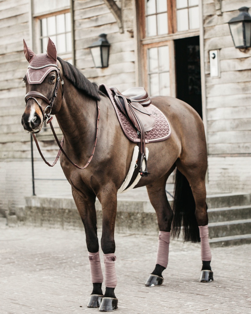 Velvet dressage saddle pad