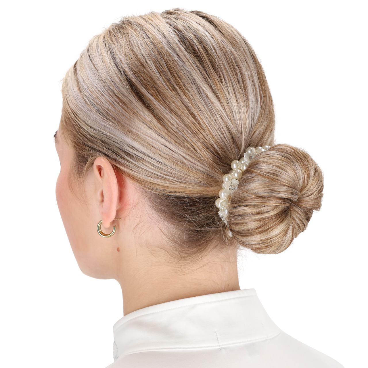 Flower knotted ribbon