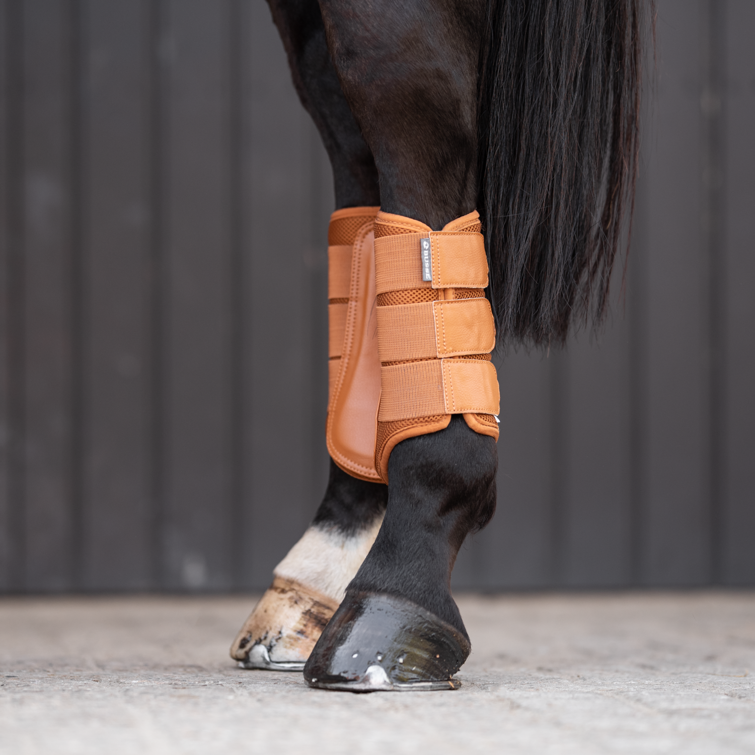 Breezy gaiters