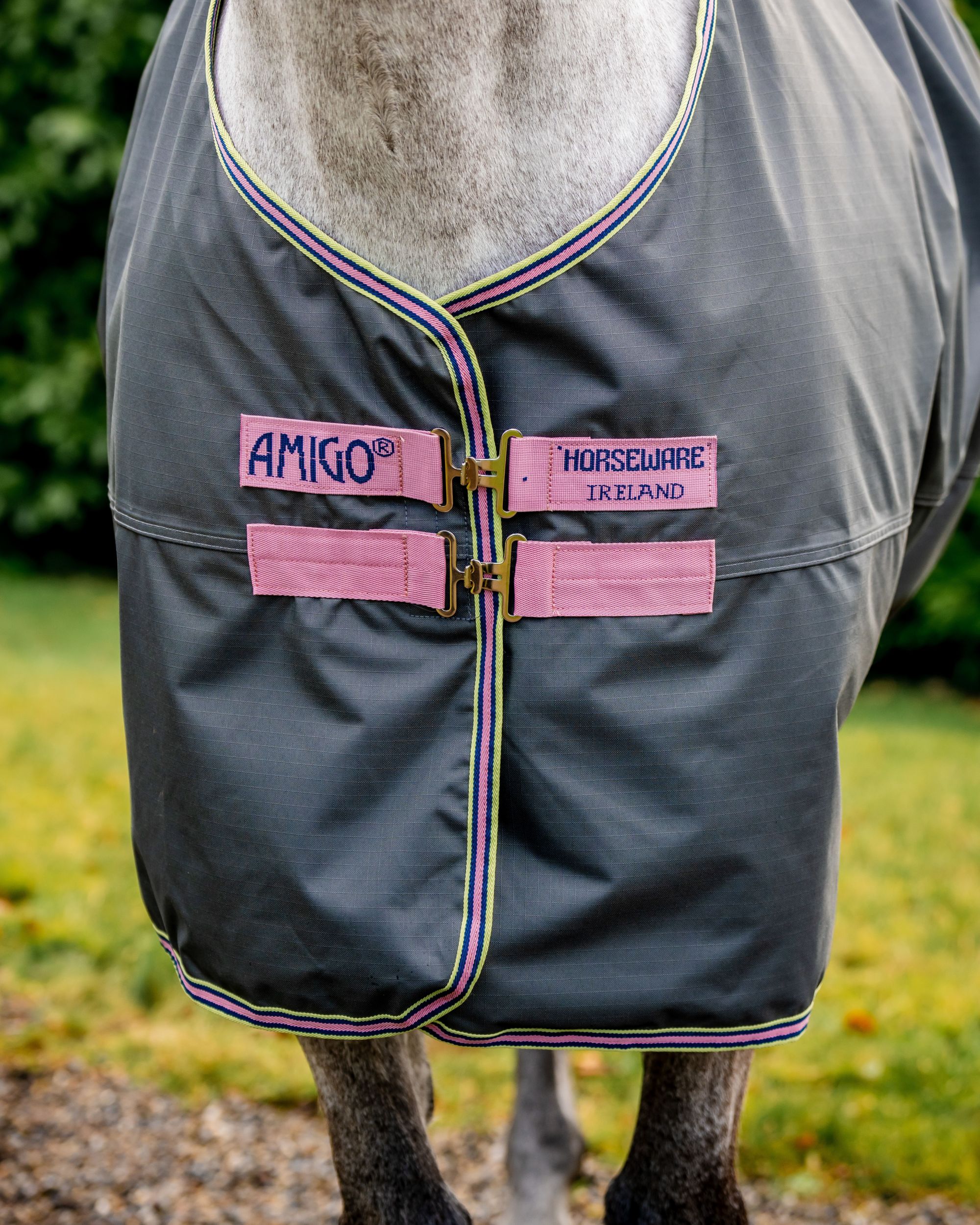 Outdoor rug Turnout Amigo Hero Ripstop Lite 0g in shadow/rose/navy